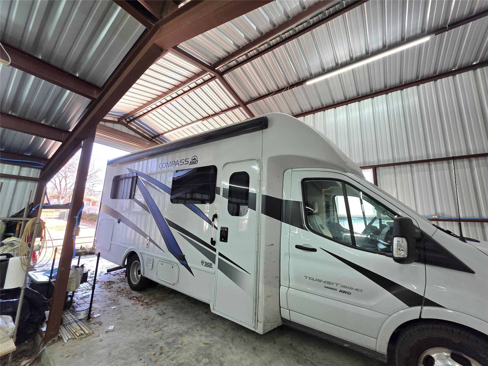 415 N Main St, Rockdale, TX 76567