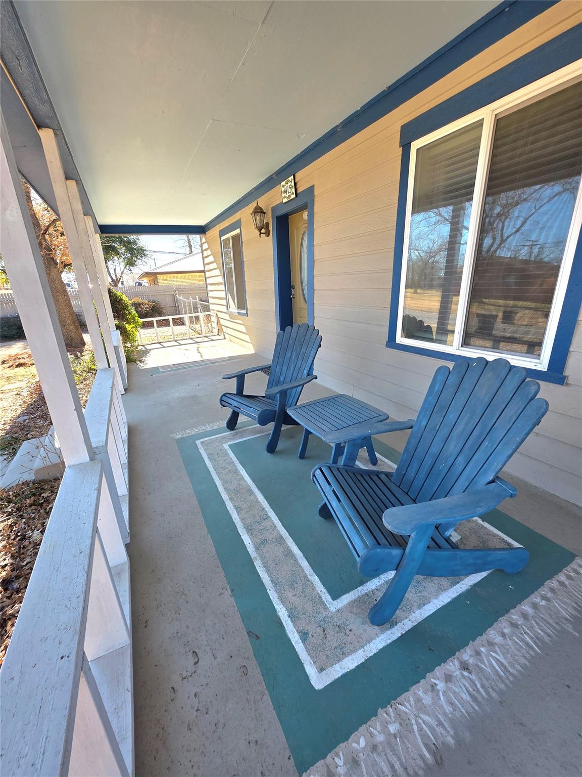 415 N Main St, Rockdale, TX 76567