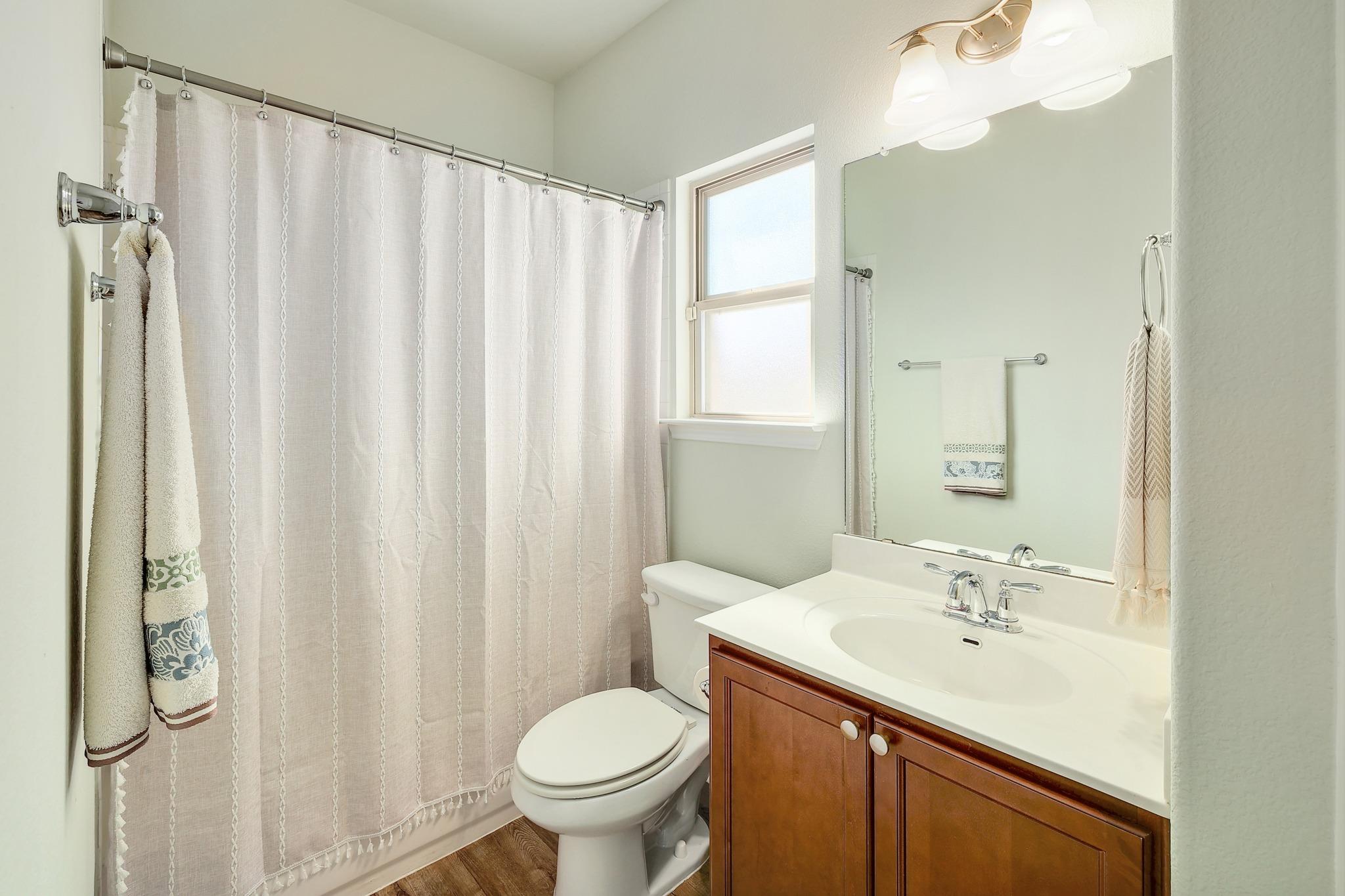 300 Grosseto Ln, Georgetown, TX 78628