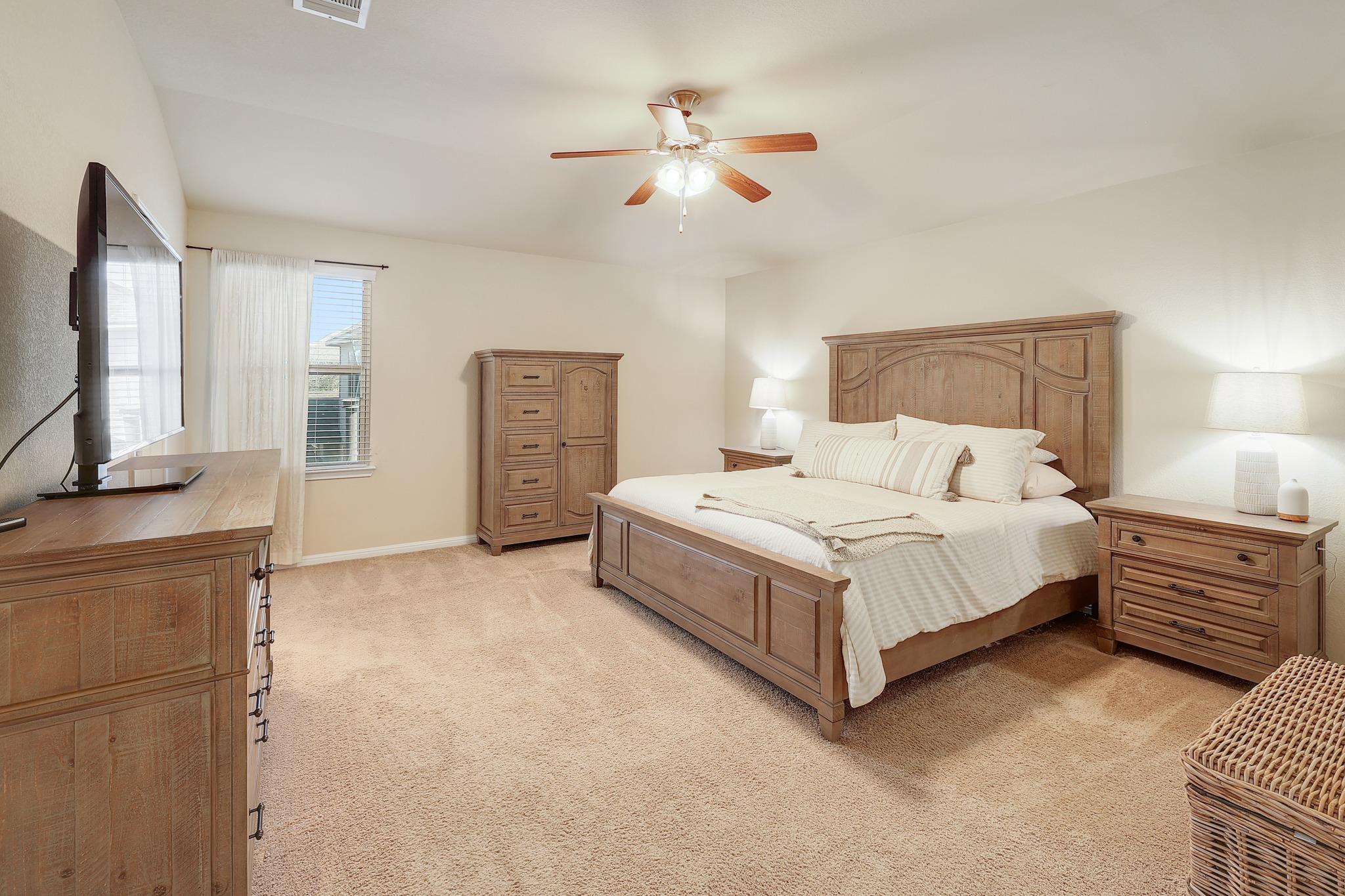 300 Grosseto Ln, Georgetown, TX 78628