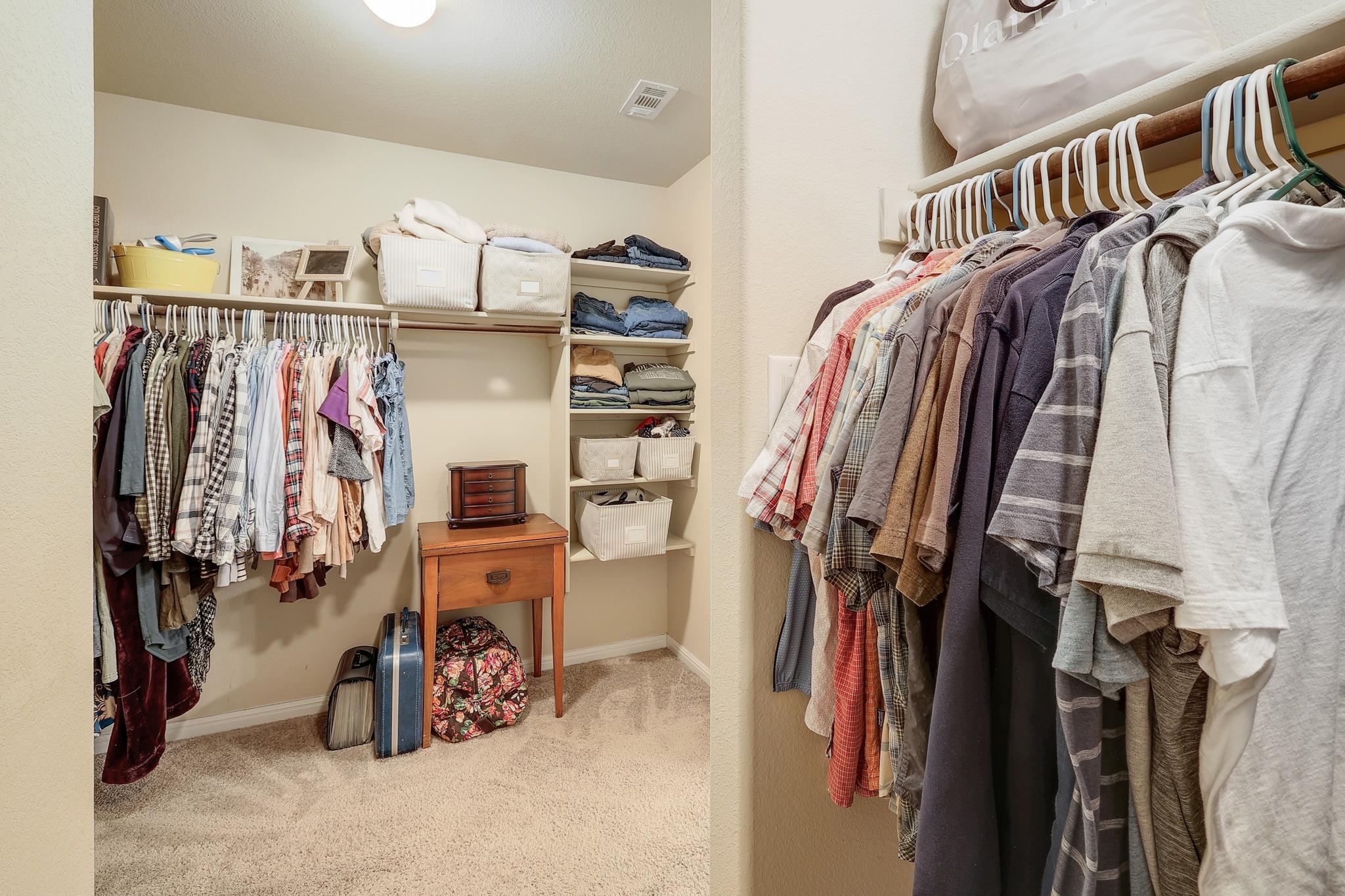 300 Grosseto Ln, Georgetown, TX 78628