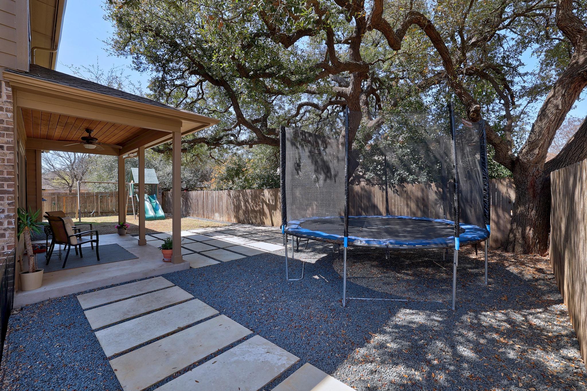 300 Grosseto Ln, Georgetown, TX 78628