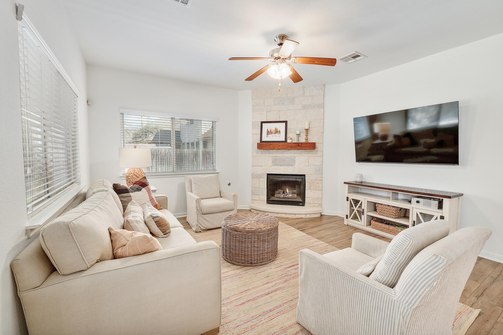 300 Grosseto Ln, Georgetown, TX 78628