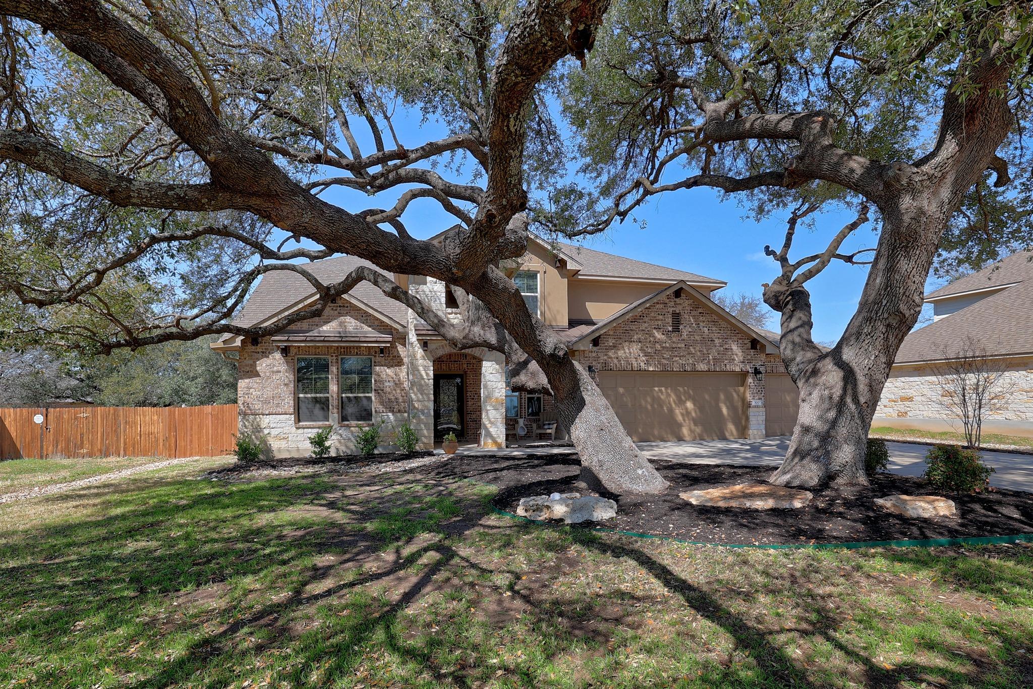 300 Grosseto Ln, Georgetown, TX 78628