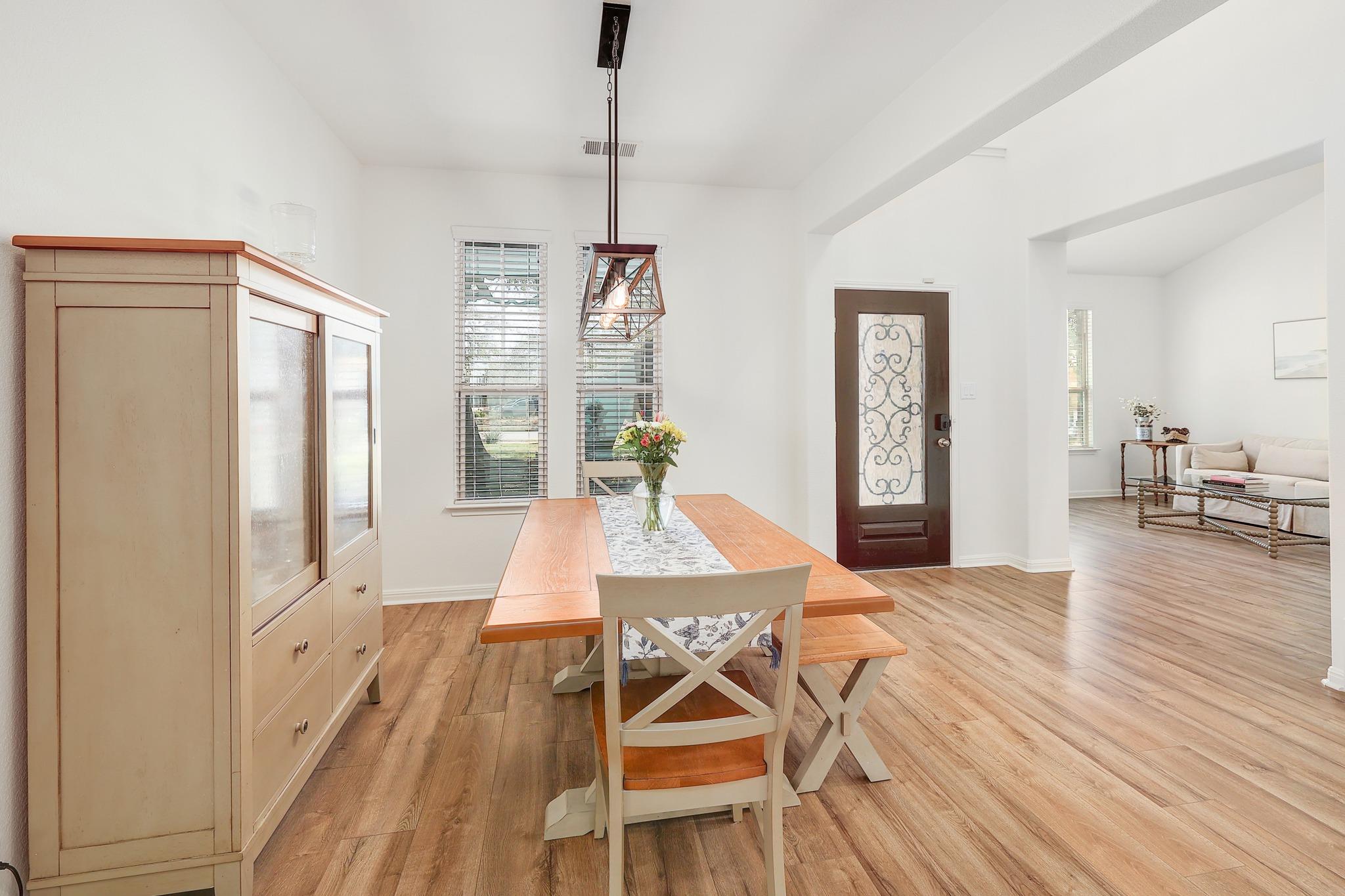 300 Grosseto Ln, Georgetown, TX 78628