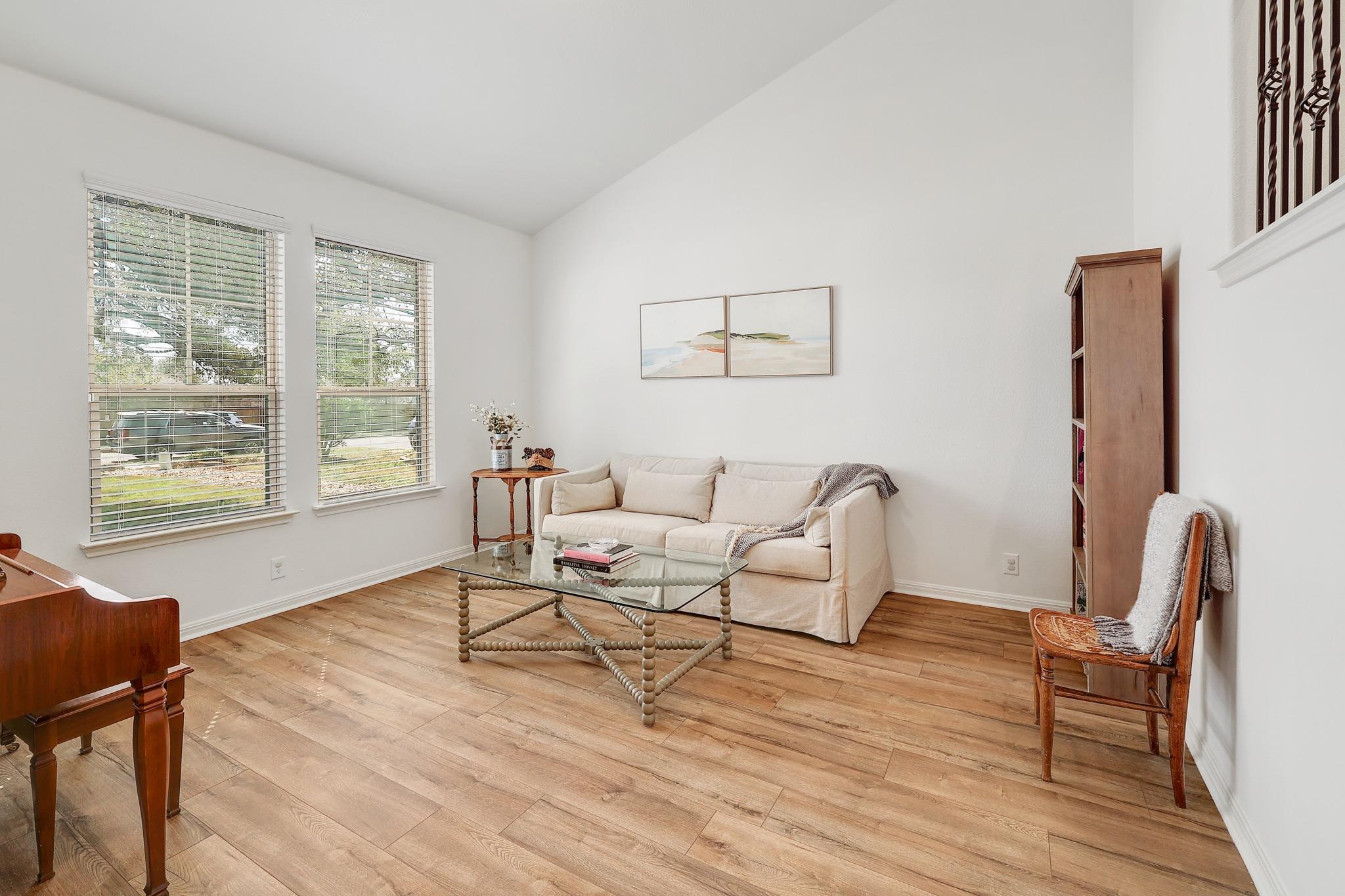 300 Grosseto Ln, Georgetown, TX 78628