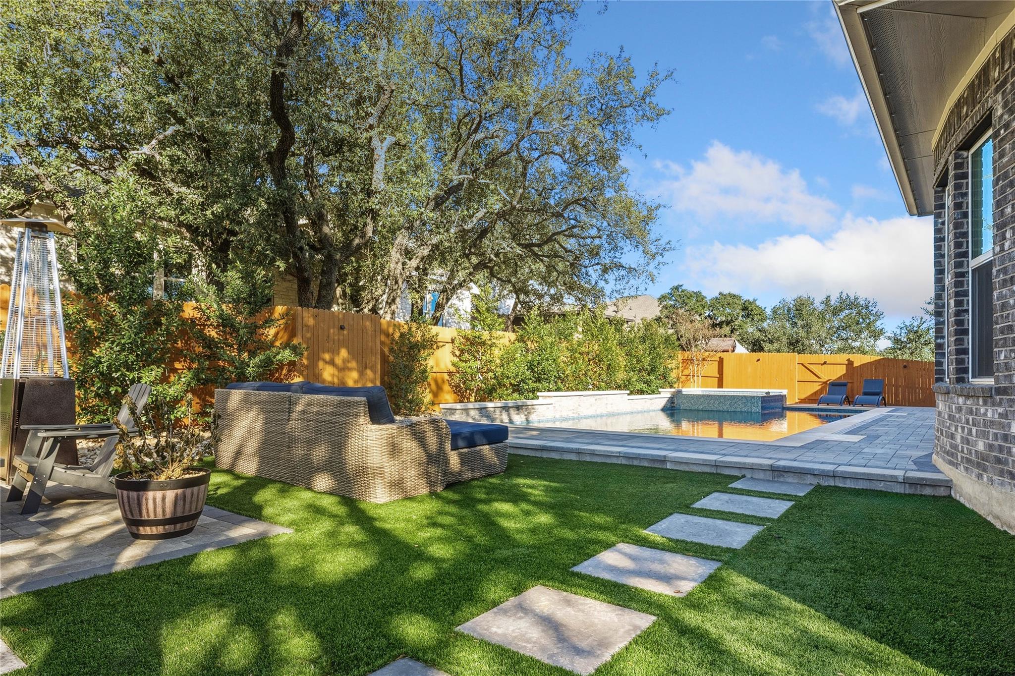 222 Canal Dr, Dripping Springs, TX 78620