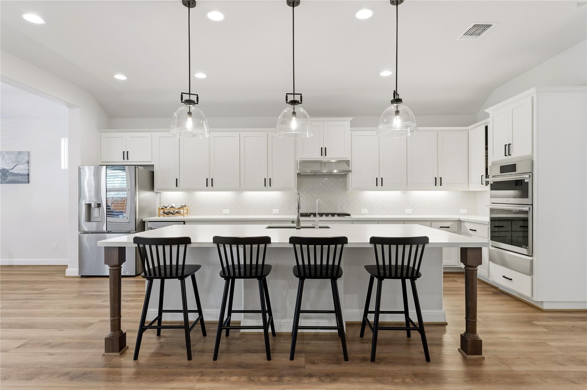 222 Canal Dr, Dripping Springs, TX 78620