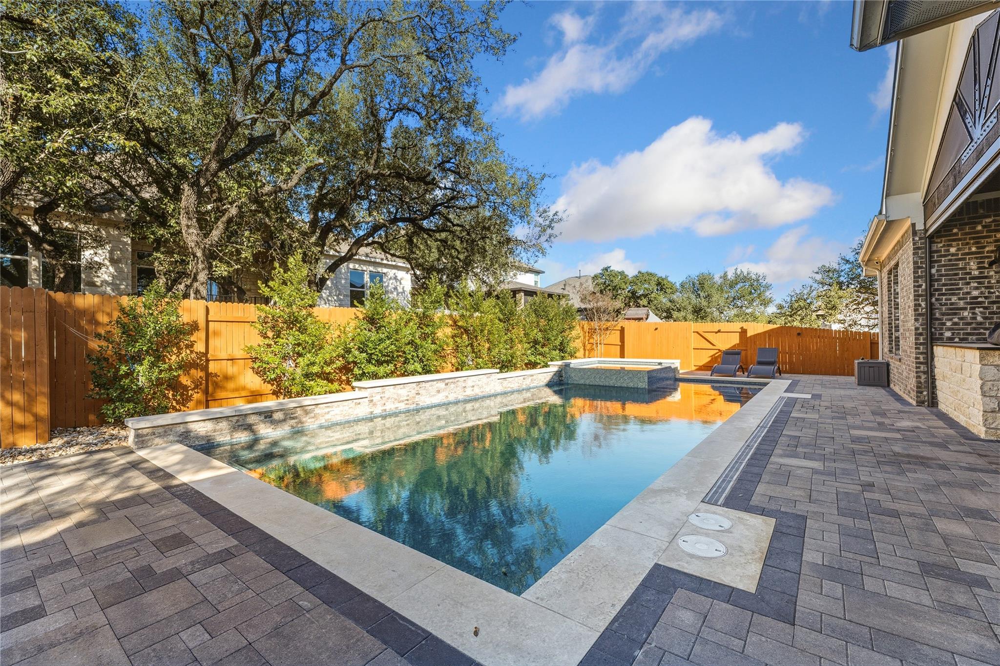 222 Canal Dr, Dripping Springs, TX 78620