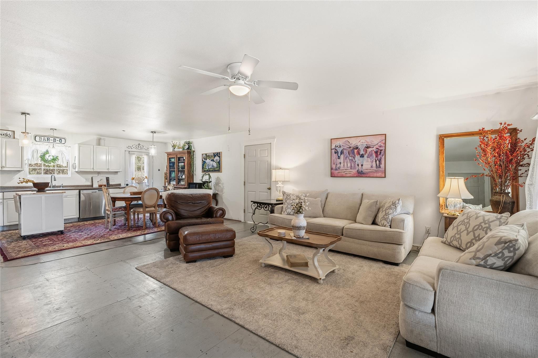 351 County Road 326, Bertram, TX 78605