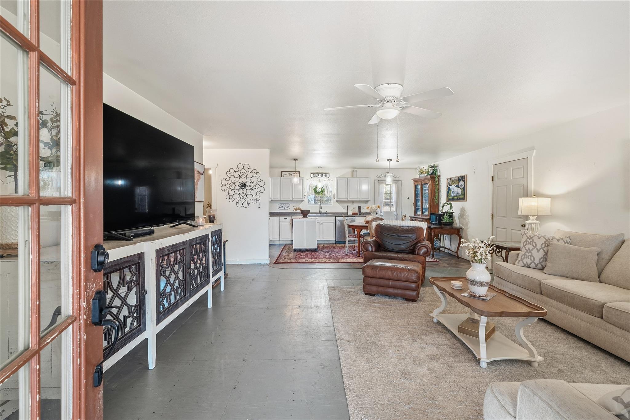 351 County Road 326, Bertram, TX 78605