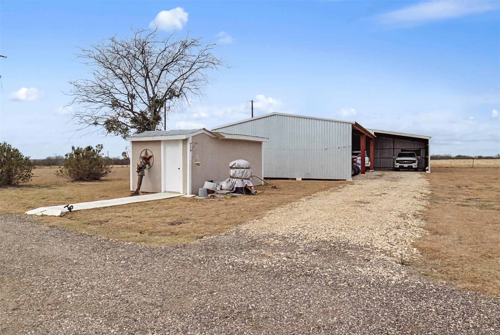 1050 County Road 141, Georgetown, TX 78626