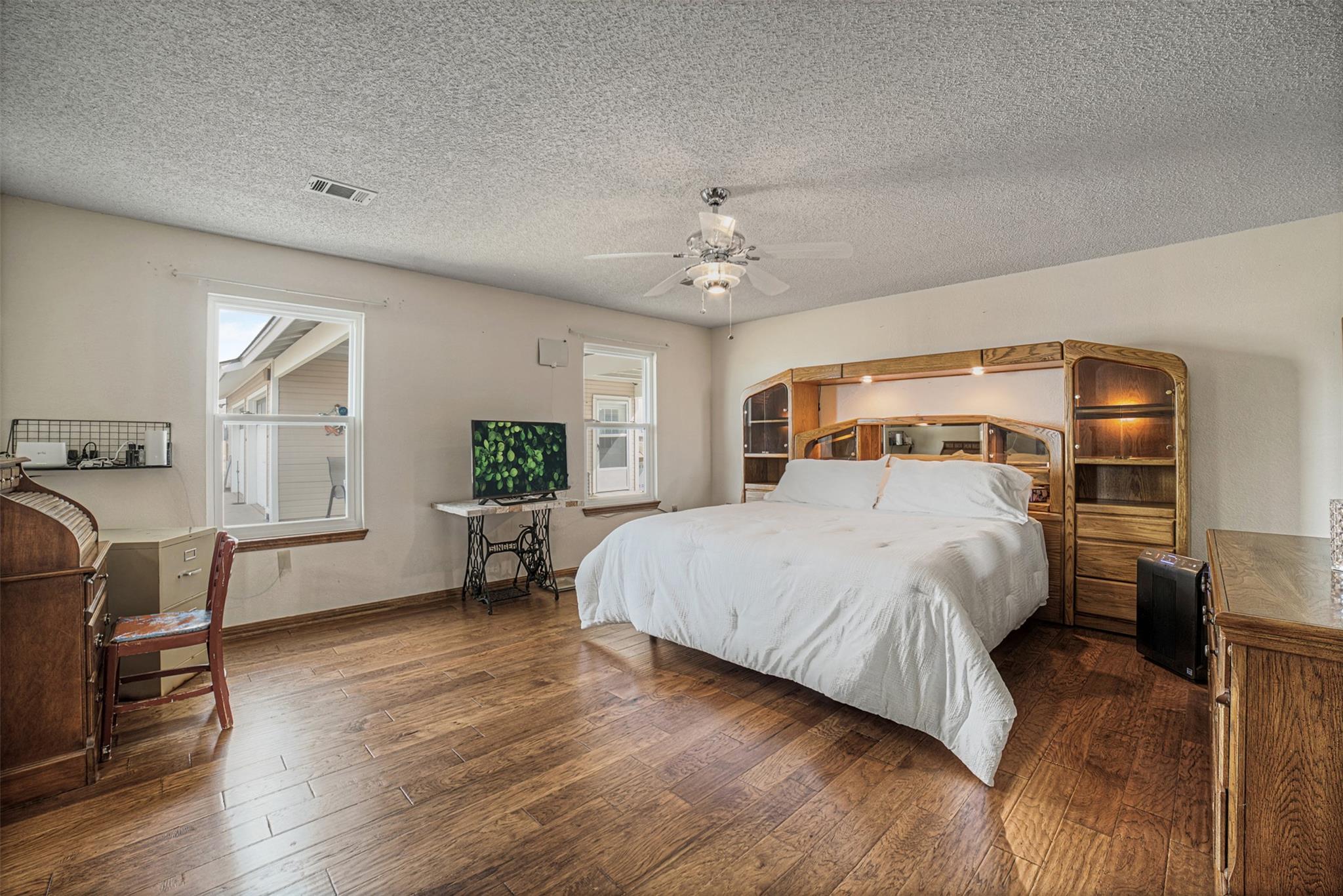 1050 County Road 141, Georgetown, TX 78626