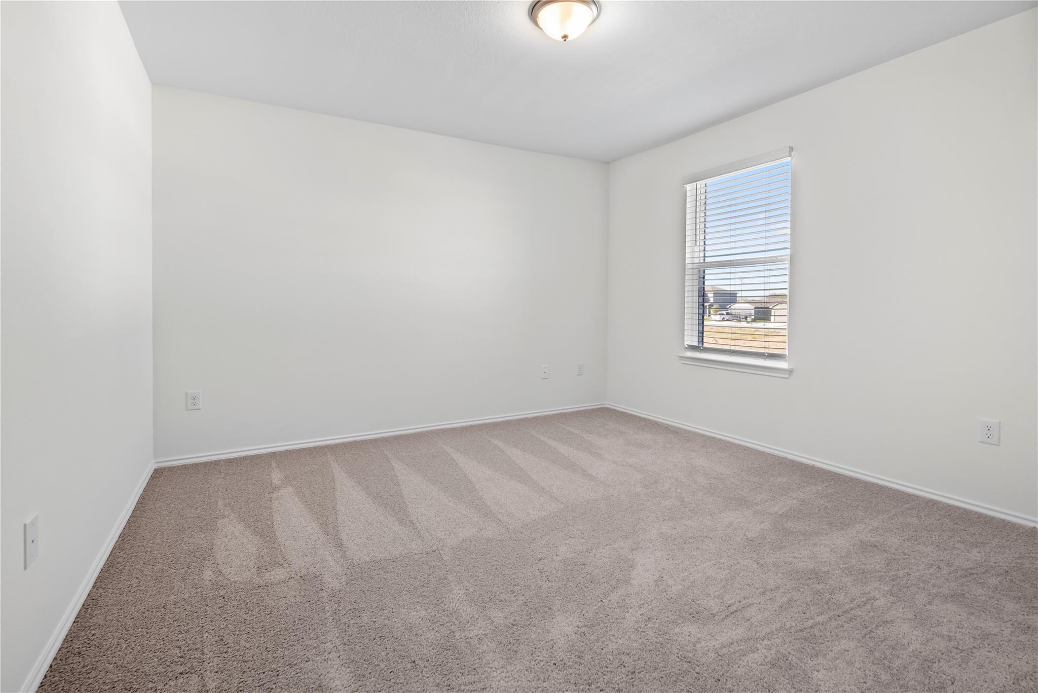 18501 Spotted Eagle Ln, Elgin, TX 78621