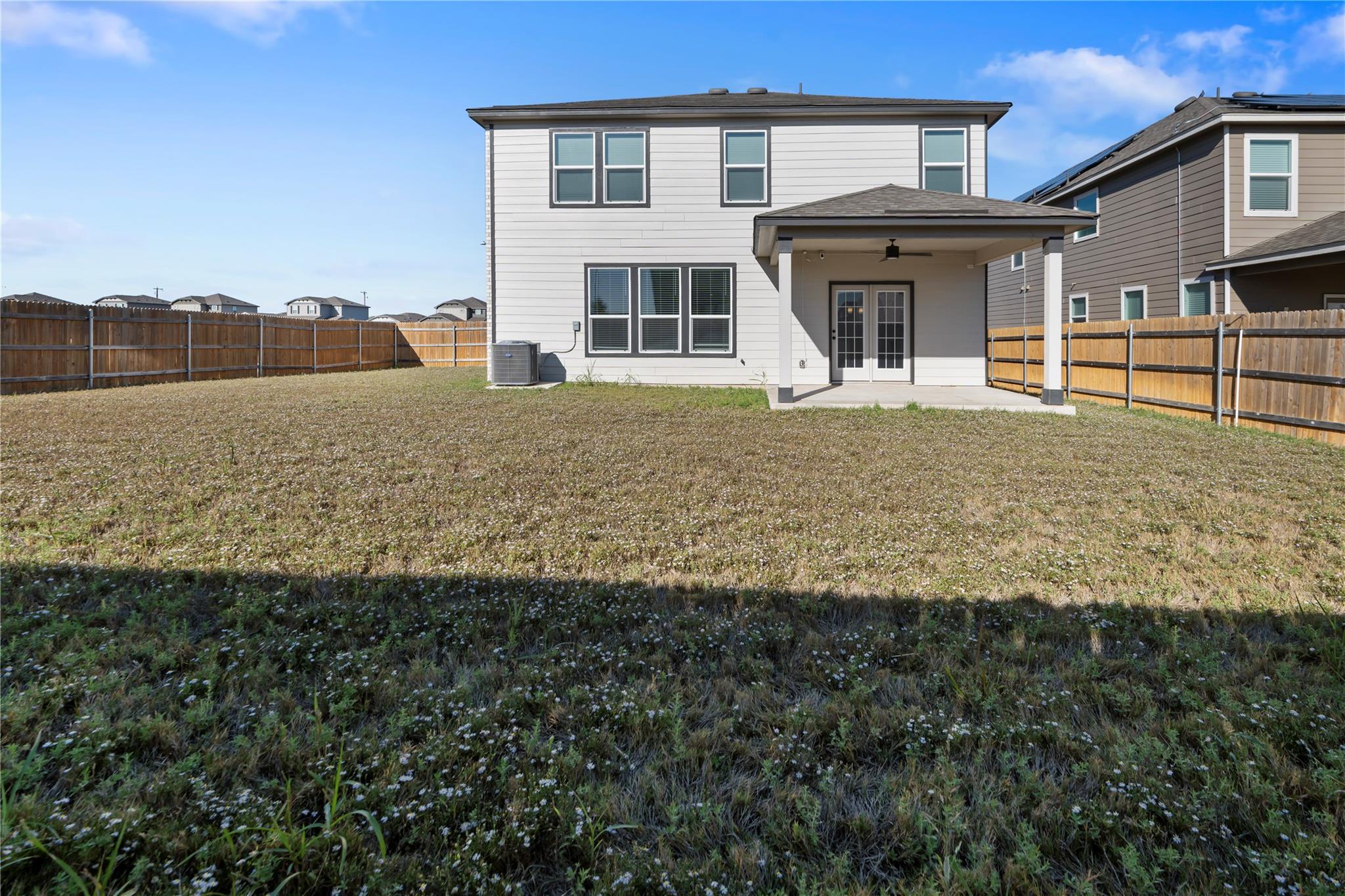 18501 Spotted Eagle Ln, Elgin, TX 78621