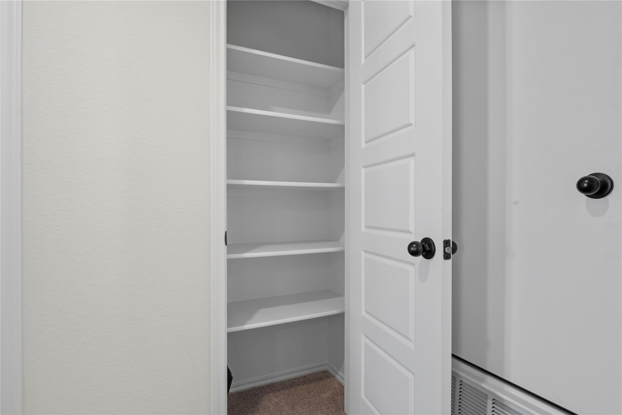 18501 Spotted Eagle Ln, Elgin, TX 78621