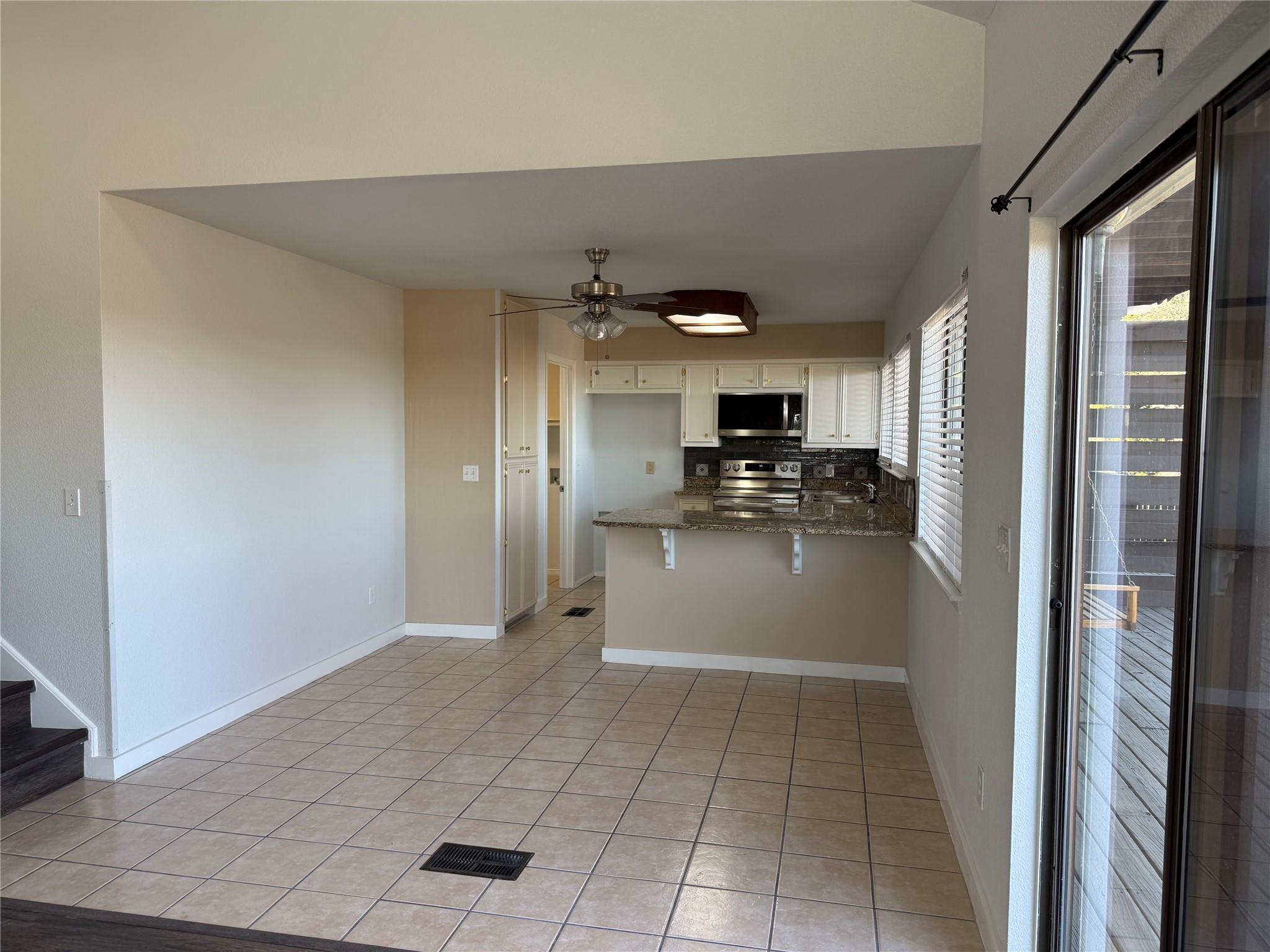 3205 Mac Arthur Ave # B, Lago Vista, TX 78645