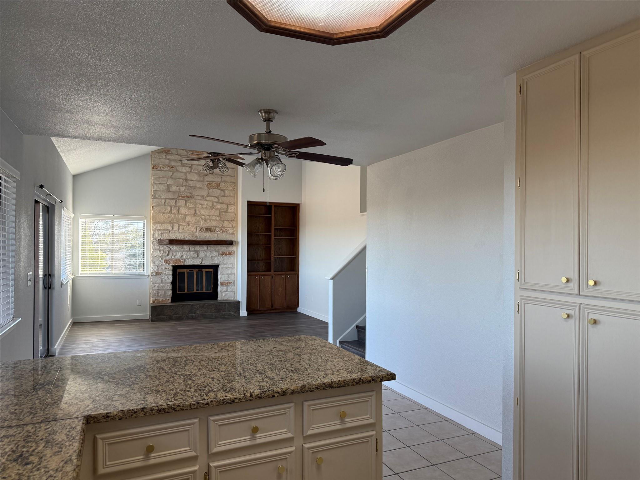 3205 Mac Arthur Ave # B, Lago Vista, TX 78645