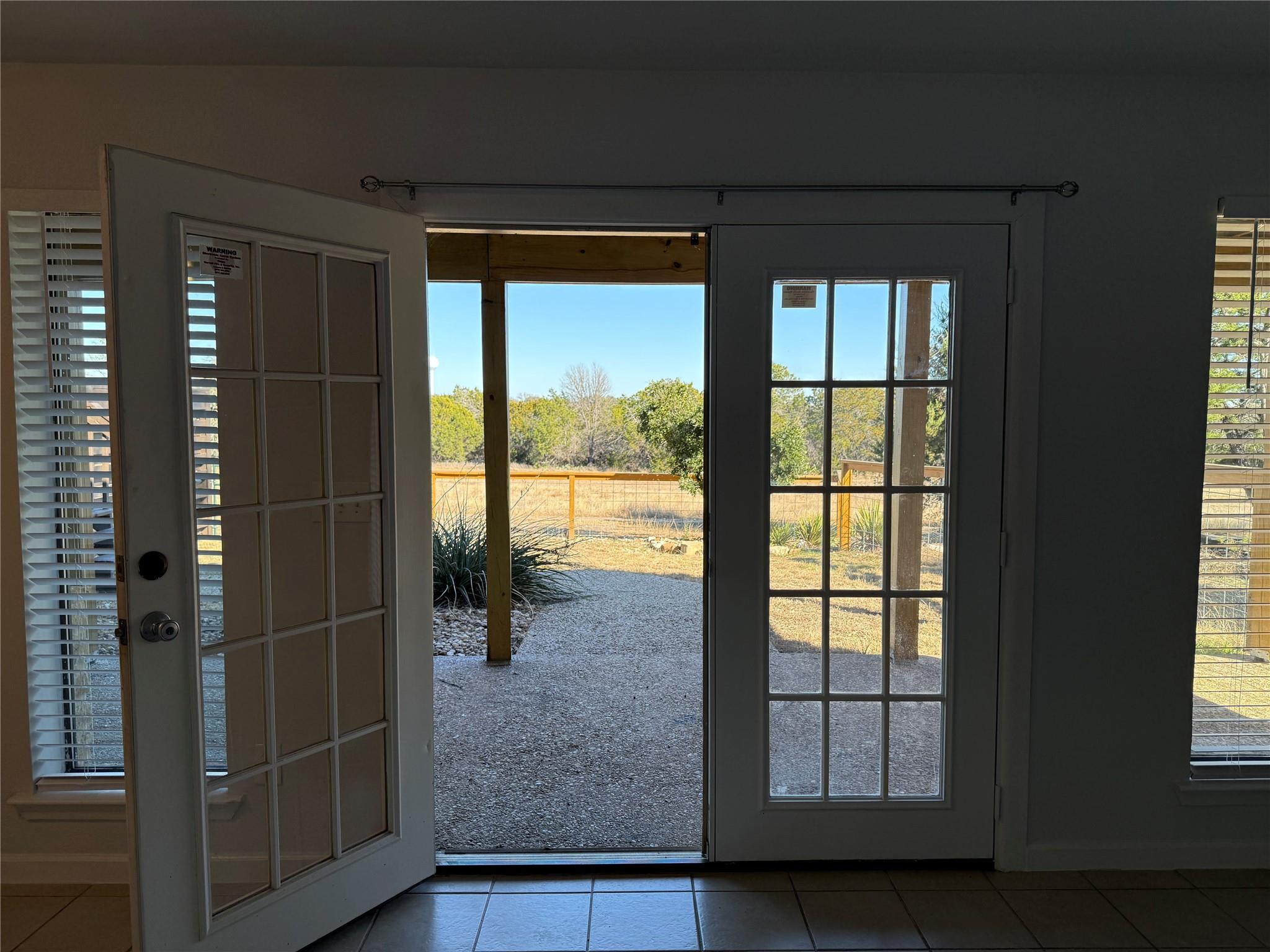 3205 Mac Arthur Ave # B, Lago Vista, TX 78645