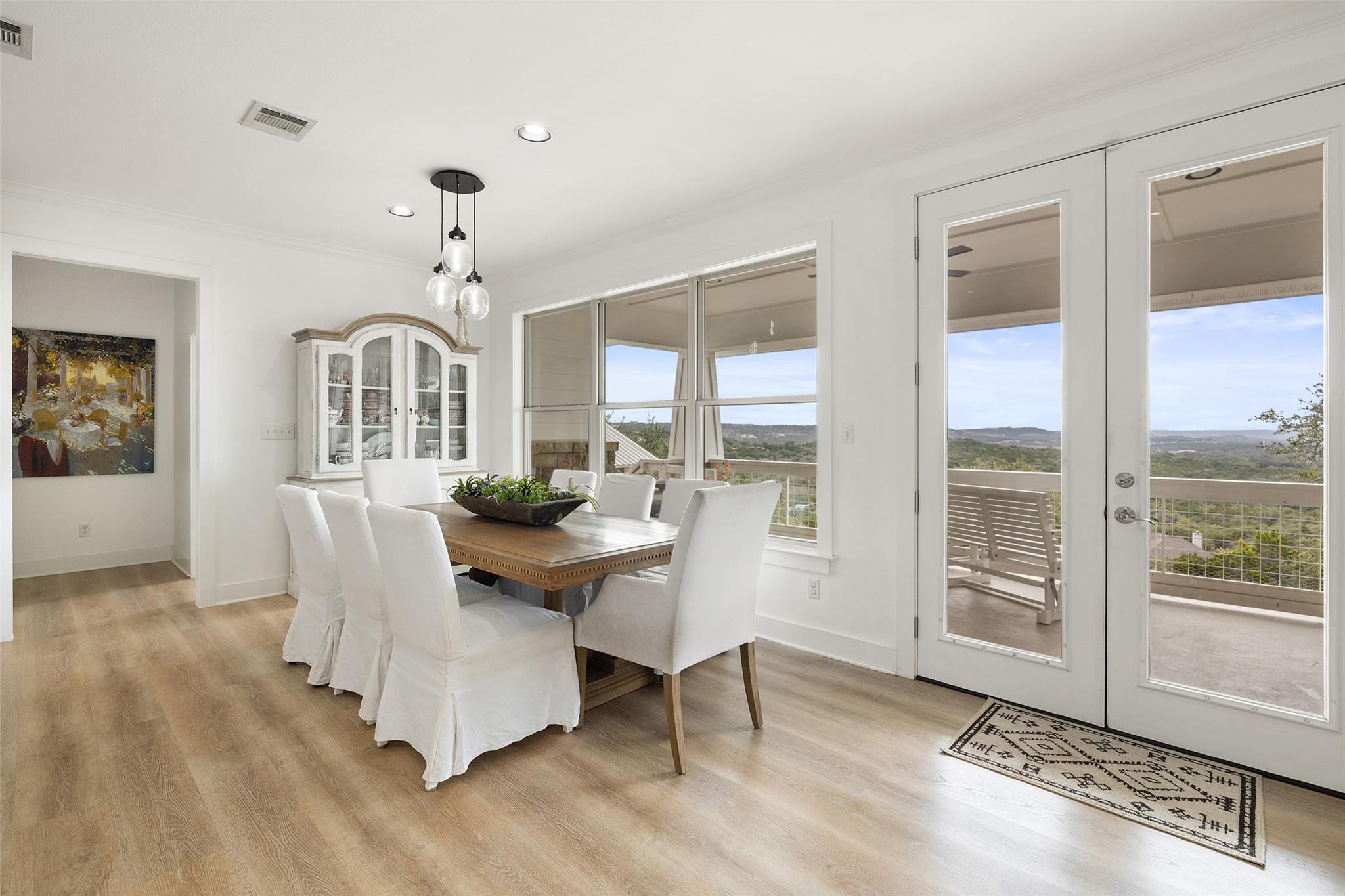 114 Crest View Dr, Wimberley, TX 78676