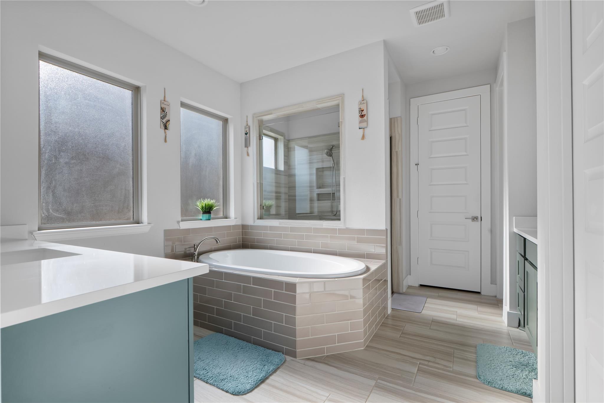 224 Green Knoll Ln, Georgetown, TX 78628