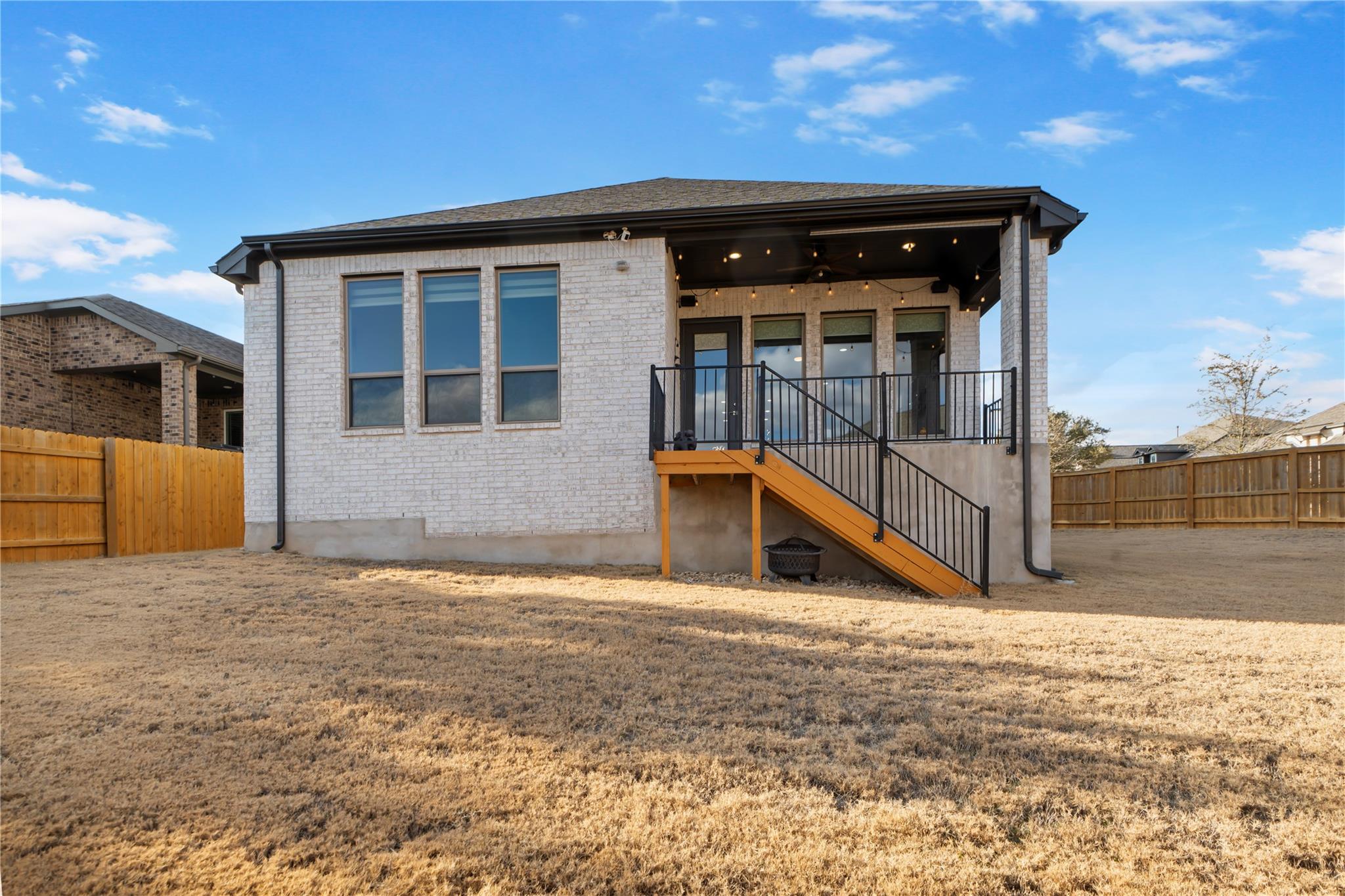 224 Green Knoll Ln, Georgetown, TX 78628