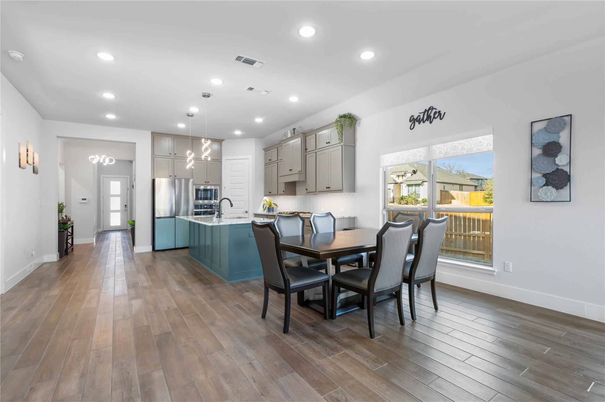 224 Green Knoll Ln, Georgetown, TX 78628