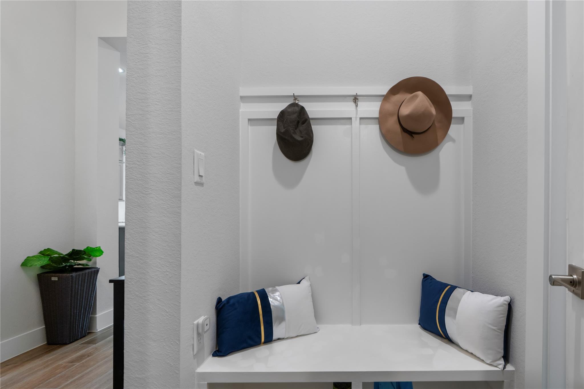 224 Green Knoll Ln, Georgetown, TX 78628