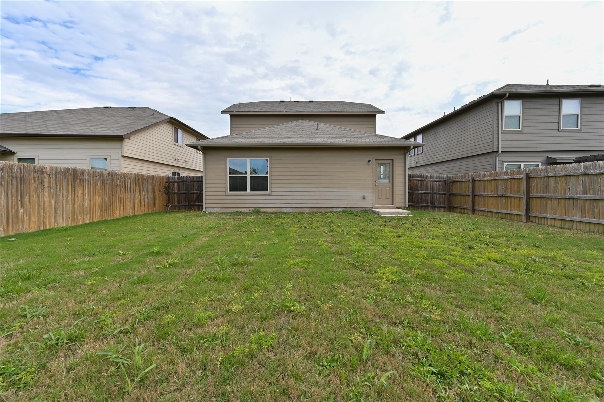 613 Pinnacle Dr, Georgetown, TX 78626