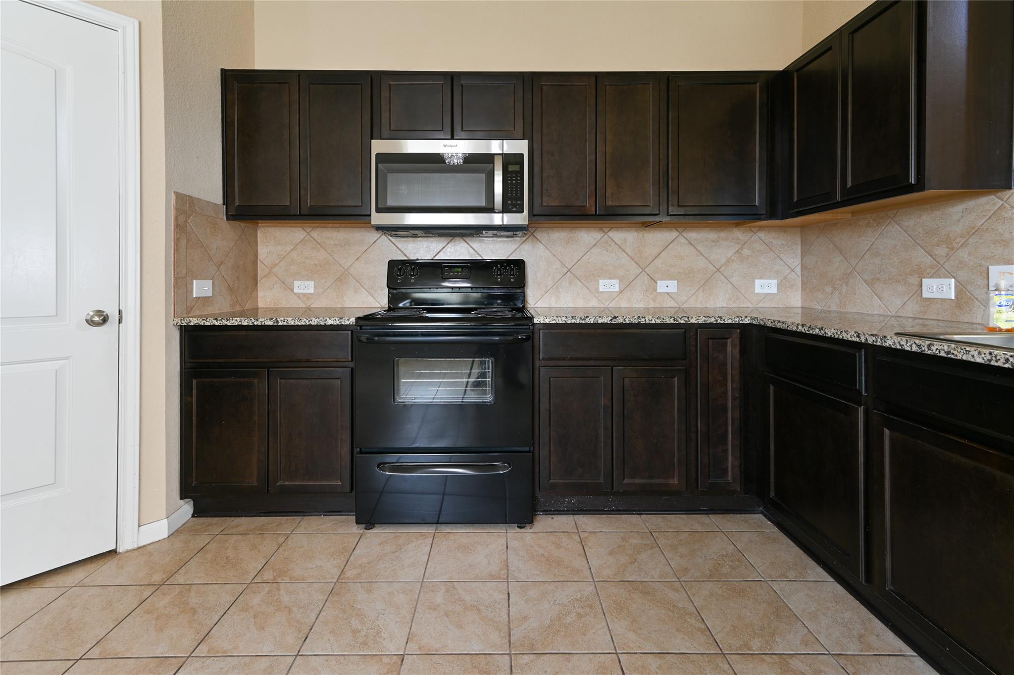 613 Pinnacle Dr, Georgetown, TX 78626