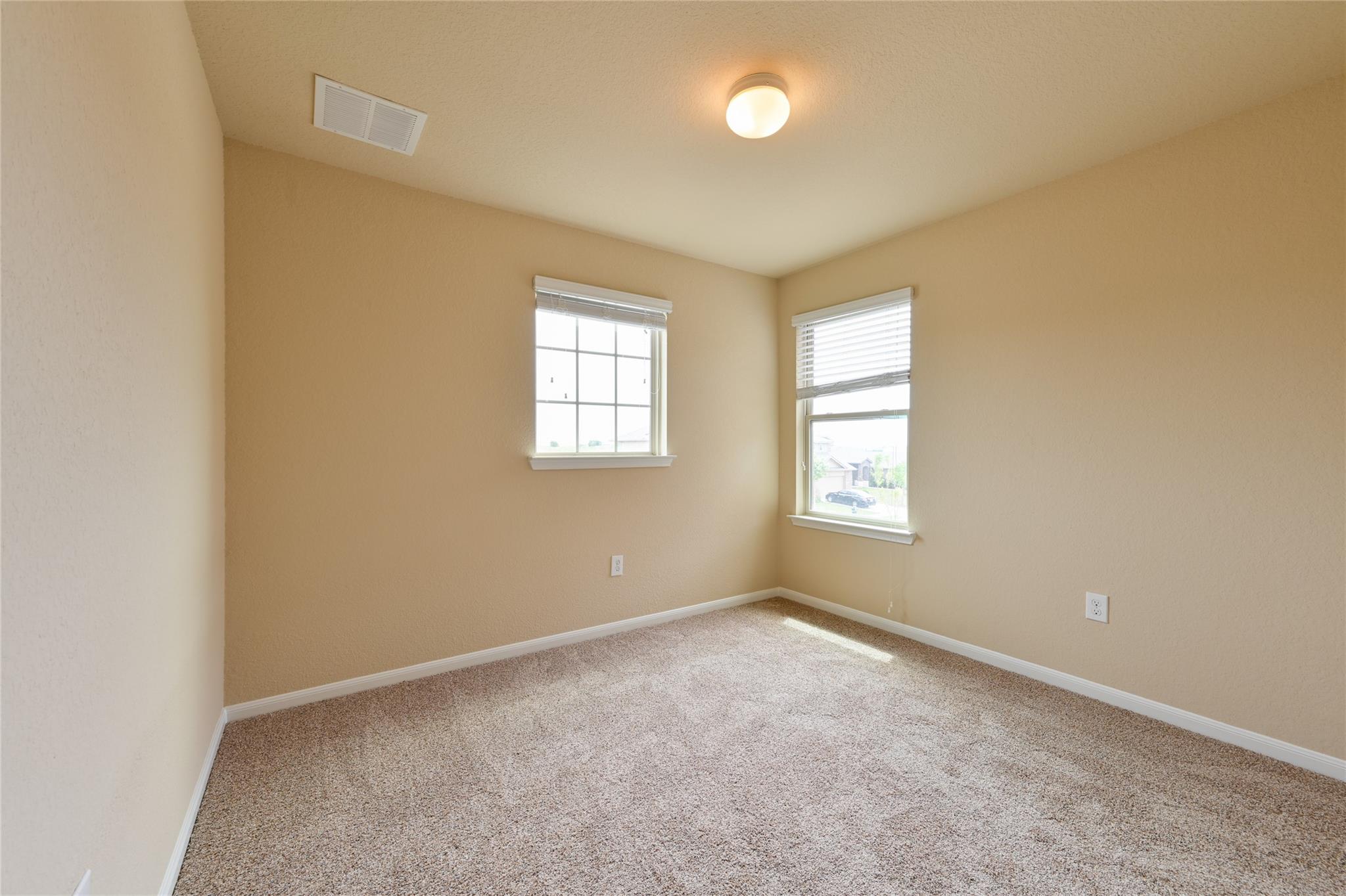 613 Pinnacle Dr, Georgetown, TX 78626