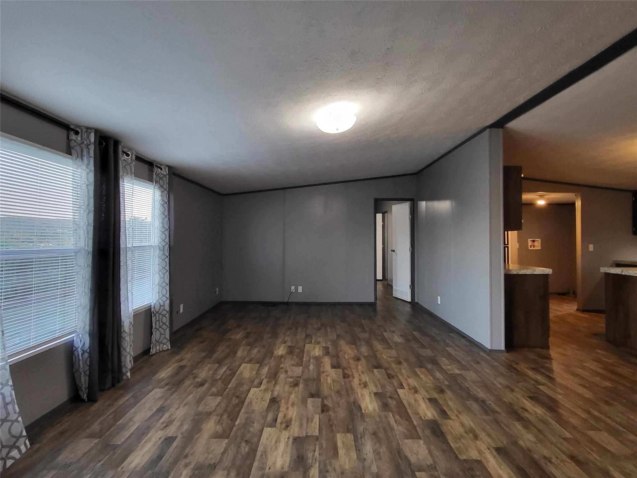 21518 Cherry Hollow Dr, Leander, TX 78641