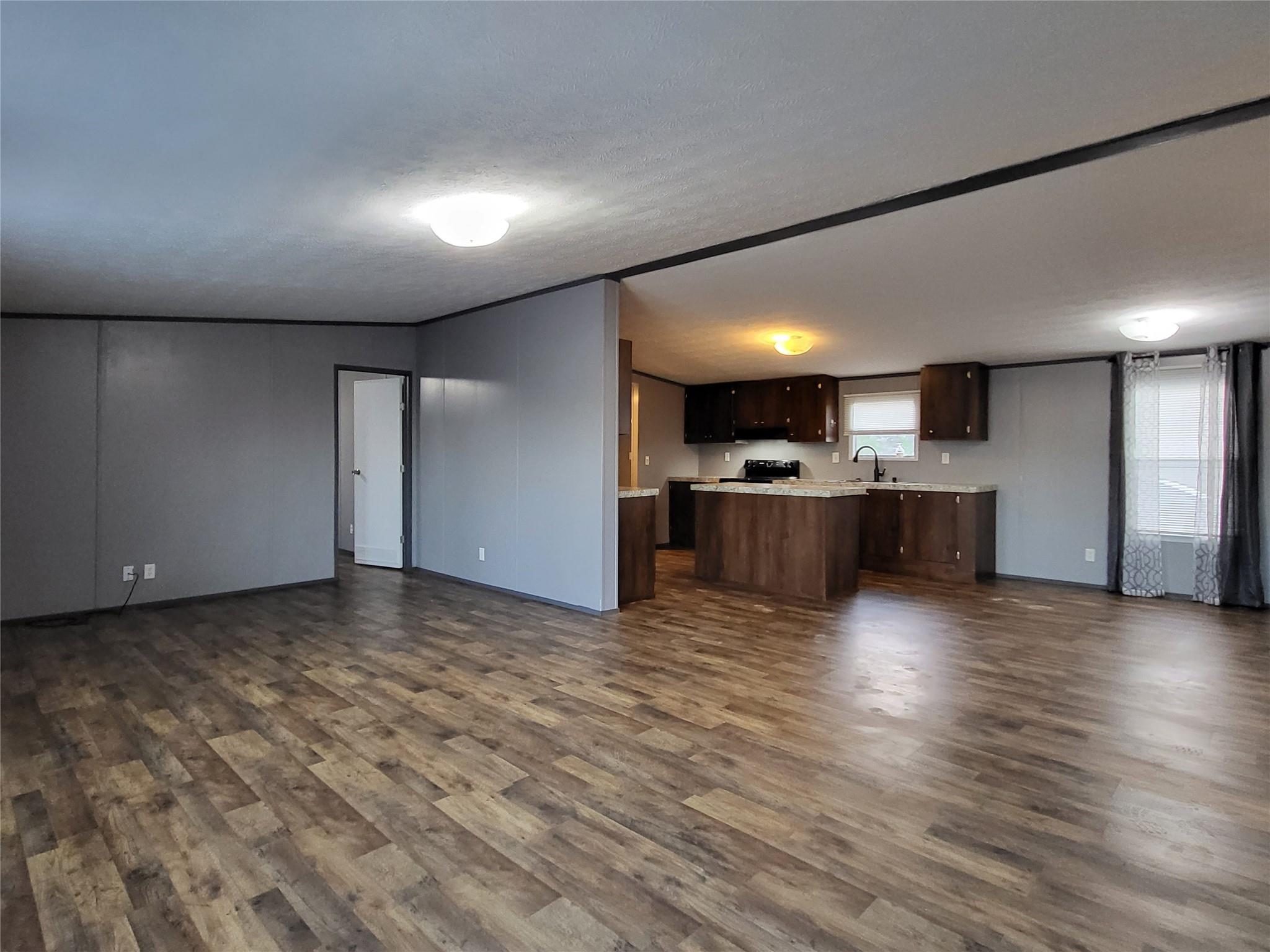 21518 Cherry Hollow Dr, Leander, TX 78641