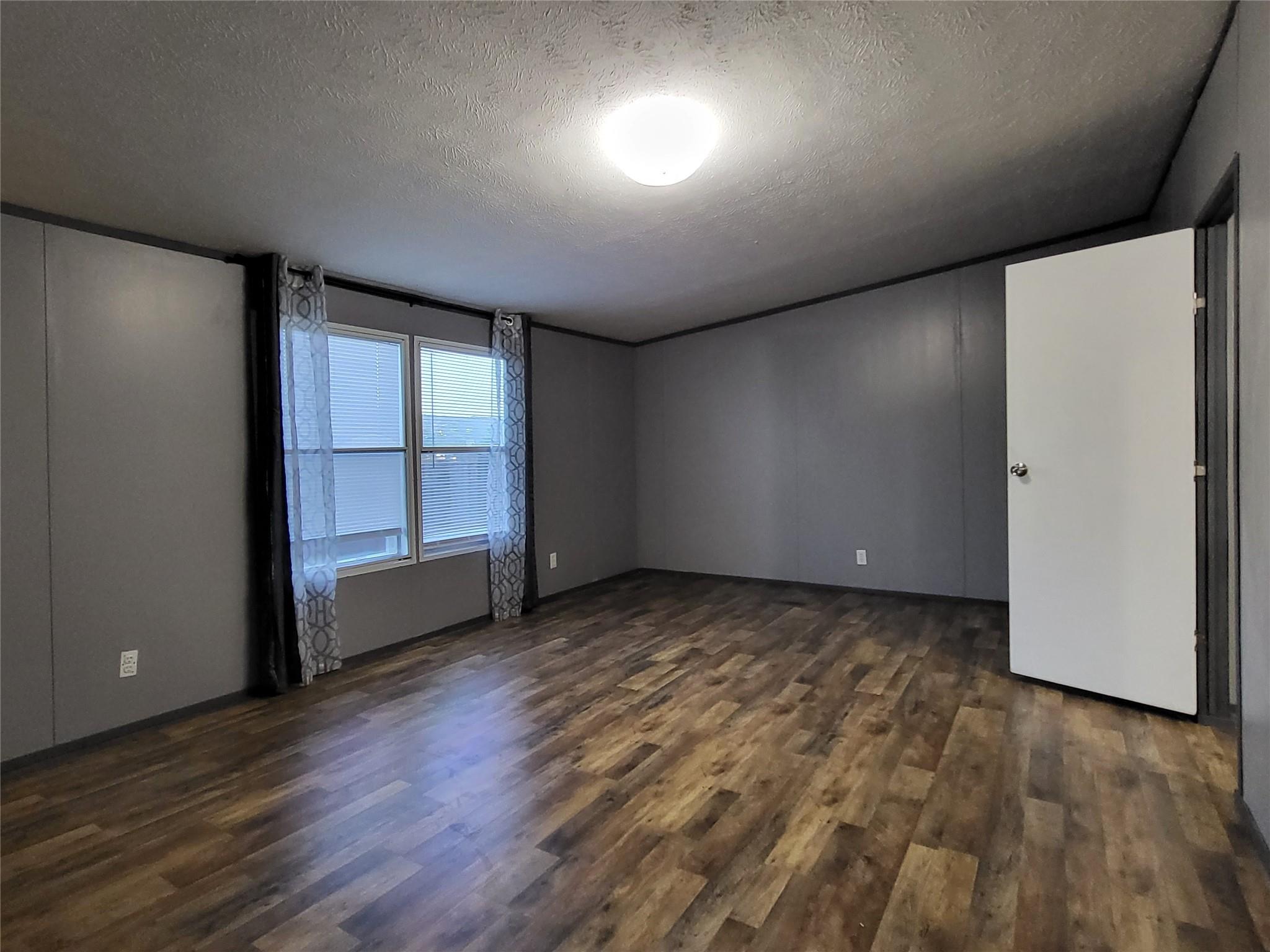 21518 Cherry Hollow Dr, Leander, TX 78641