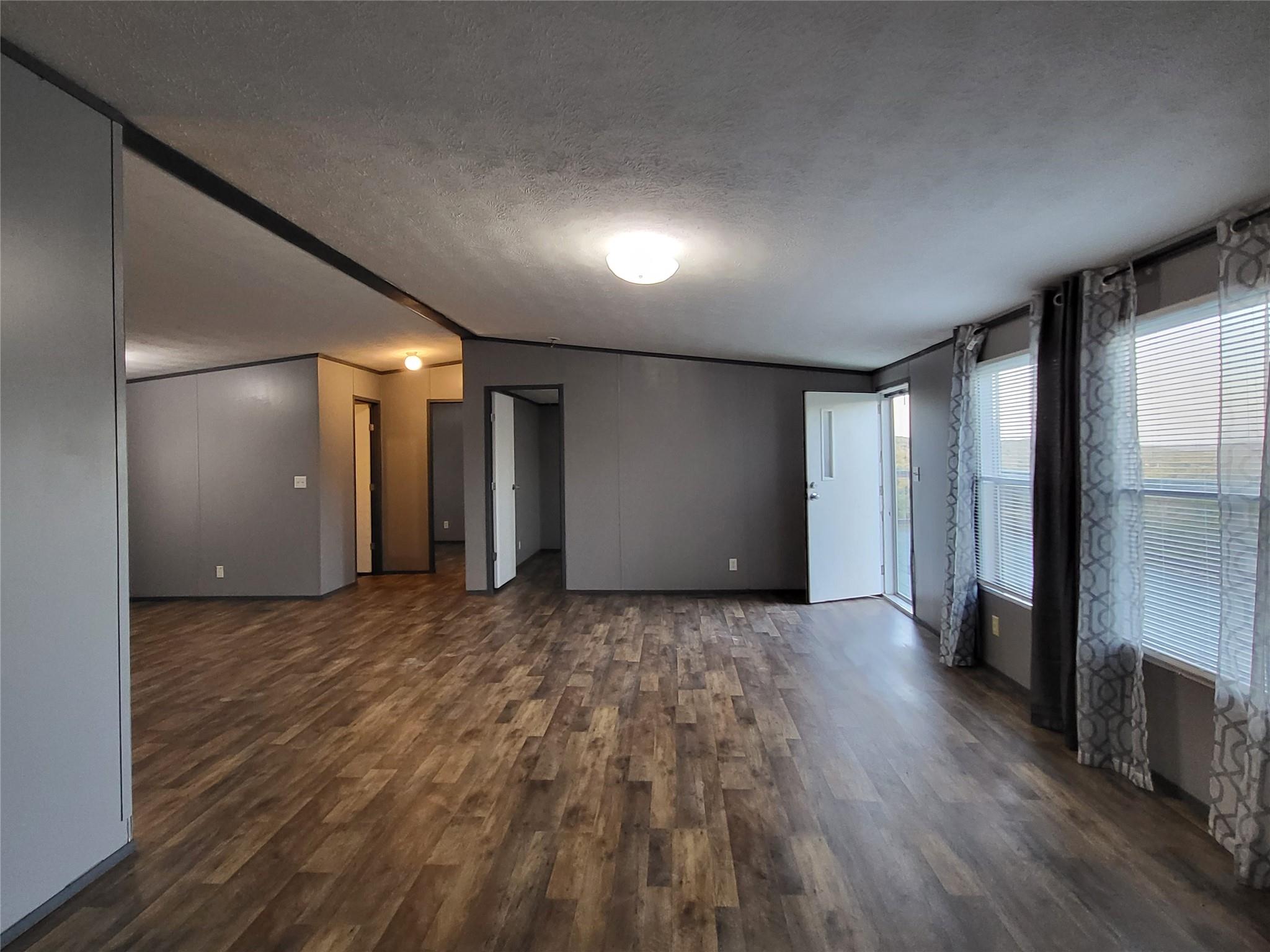 21518 Cherry Hollow Dr, Leander, TX 78641