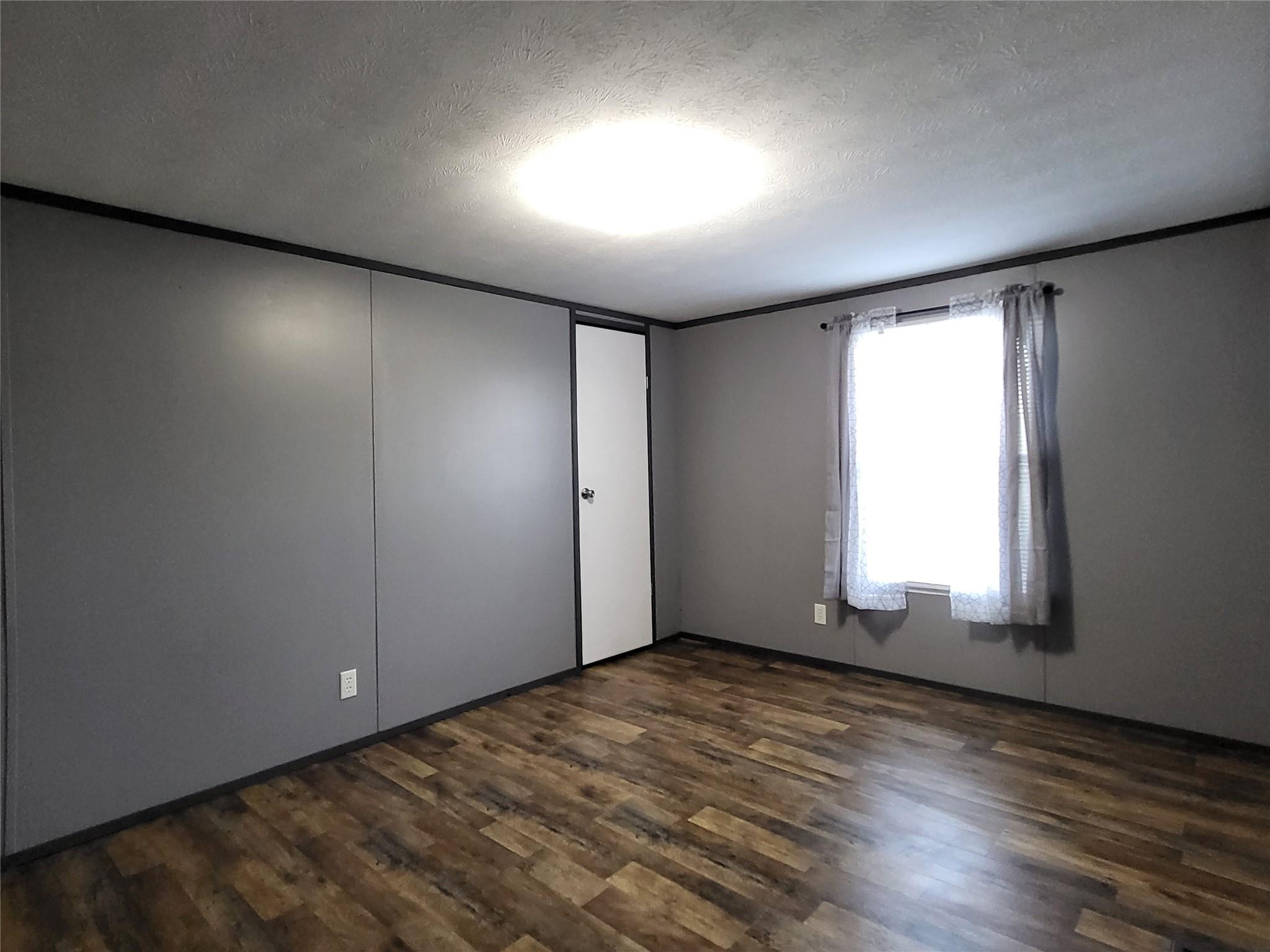 21518 Cherry Hollow Dr, Leander, TX 78641