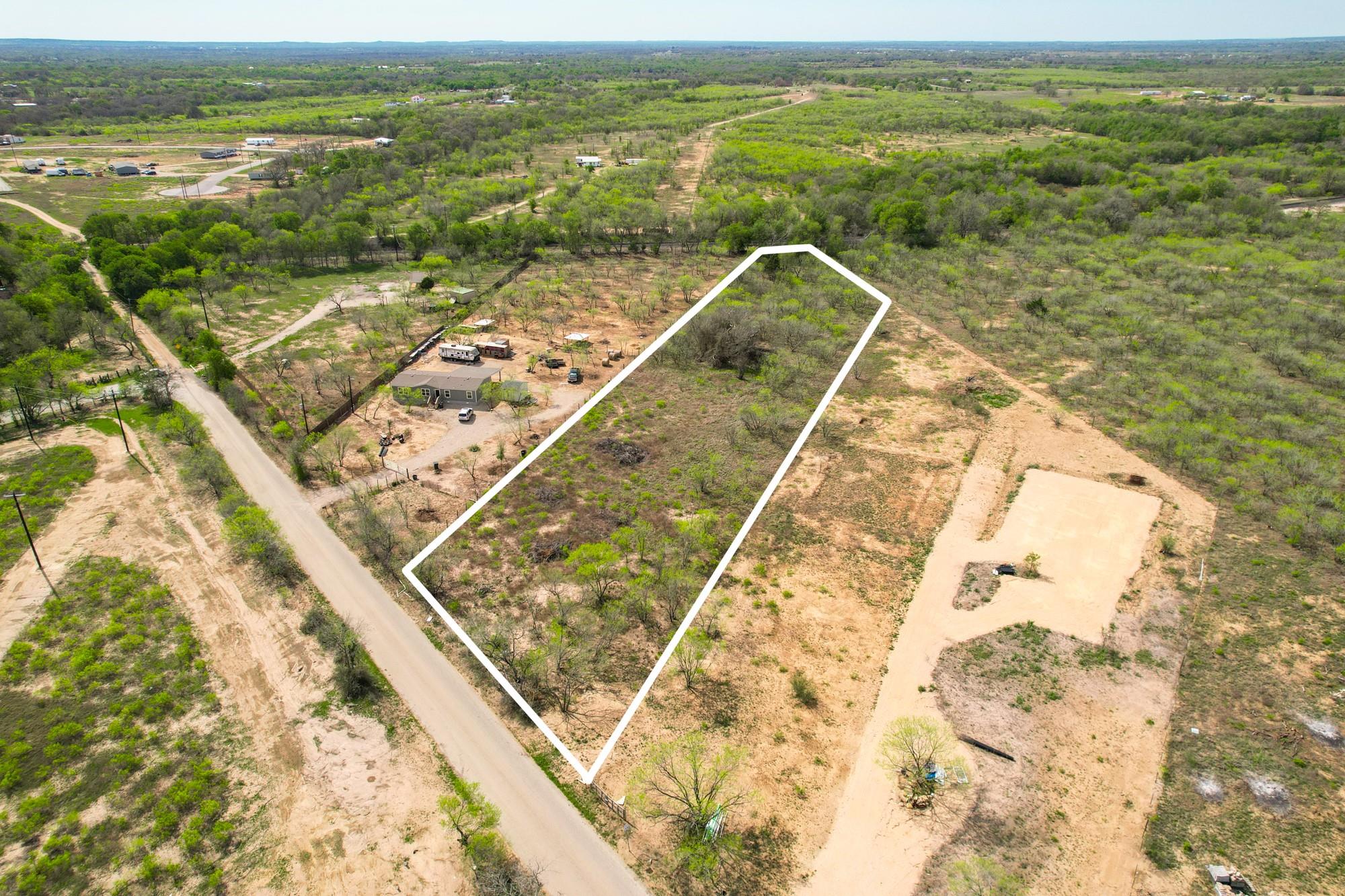 1505 Barth Rd, Dale, TX 78616
