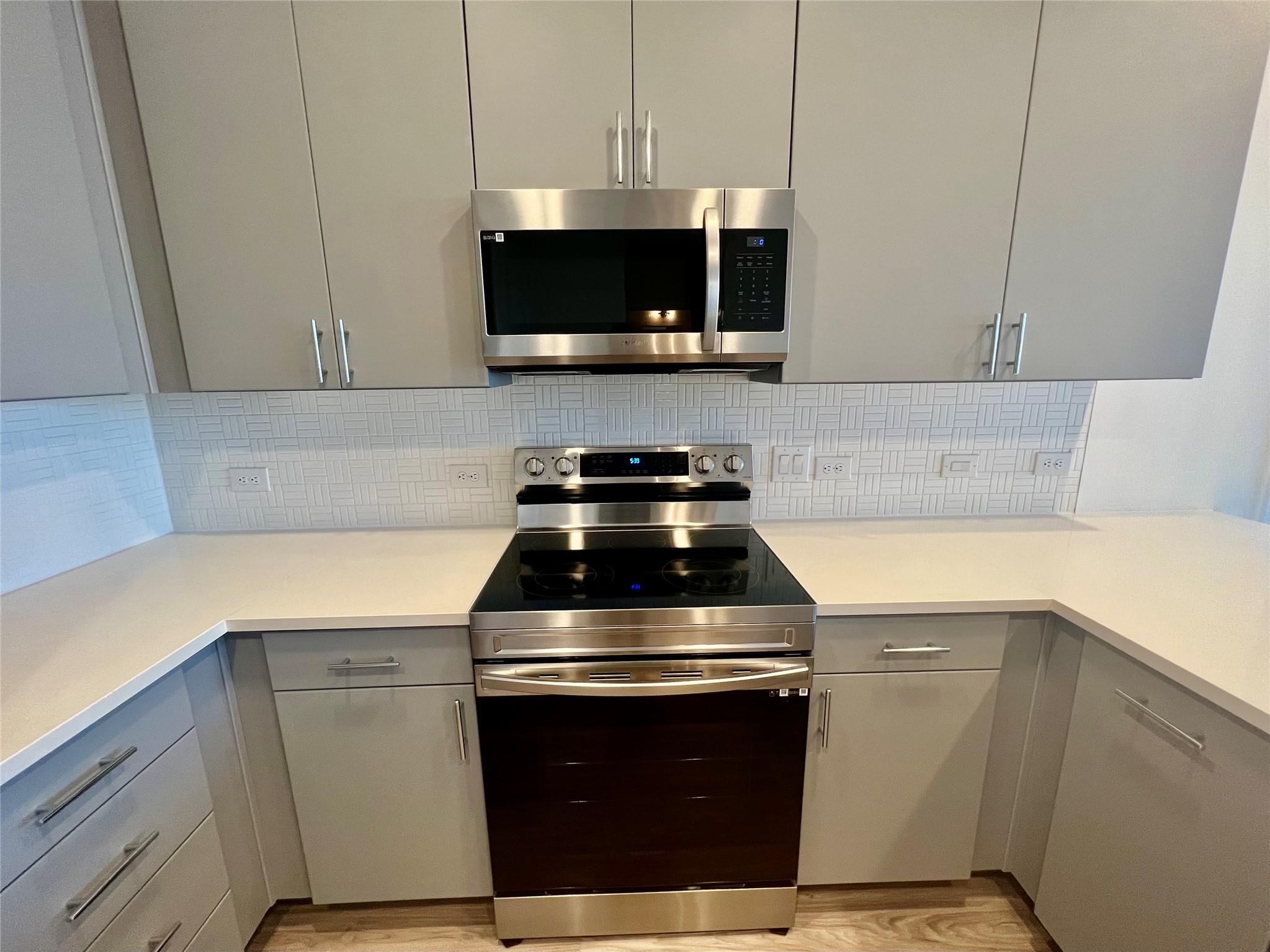 4801 Springdale Rd # 2210, Austin, TX 78723