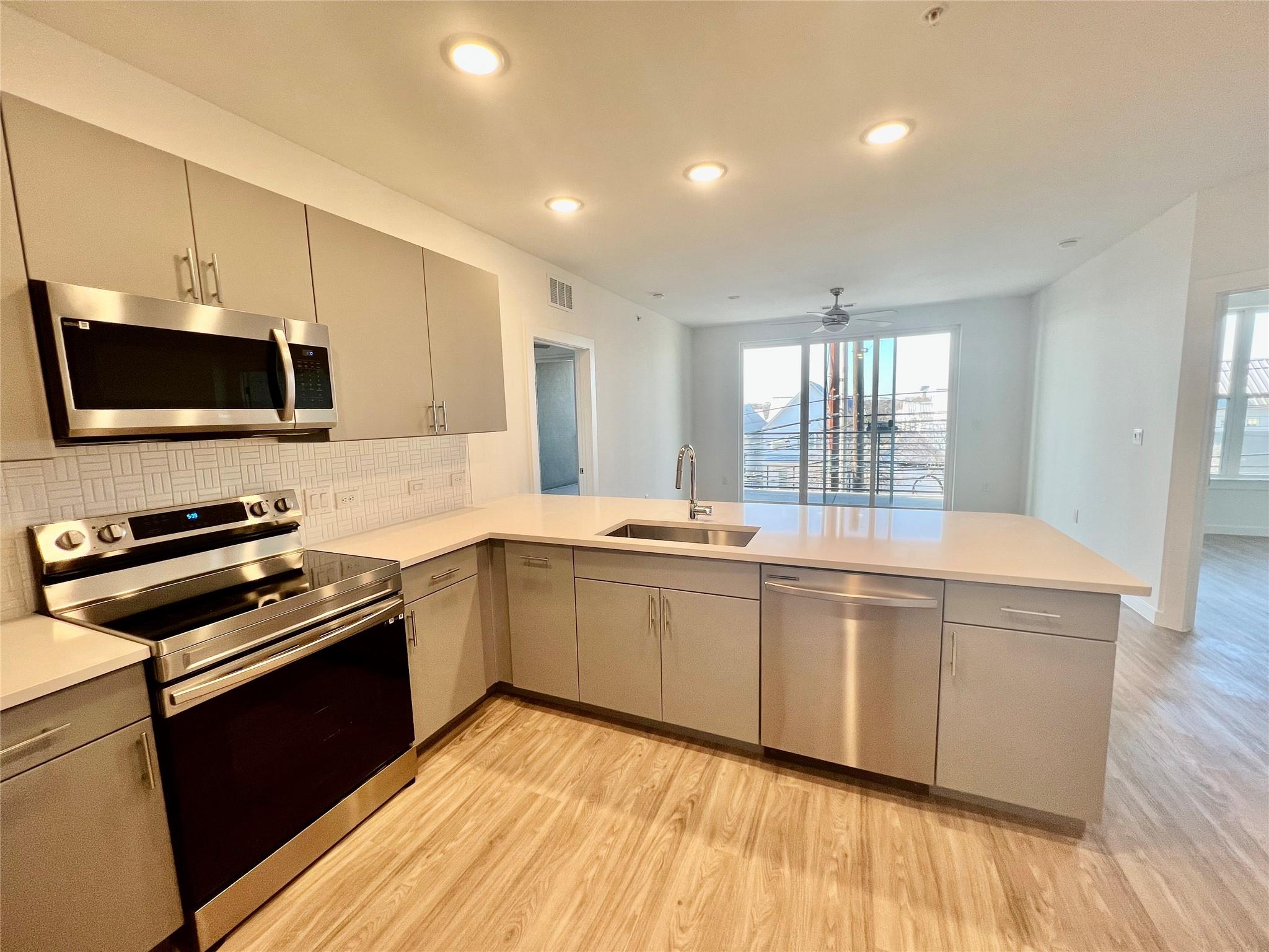 4801 Springdale Rd # 2210, Austin, TX 78723