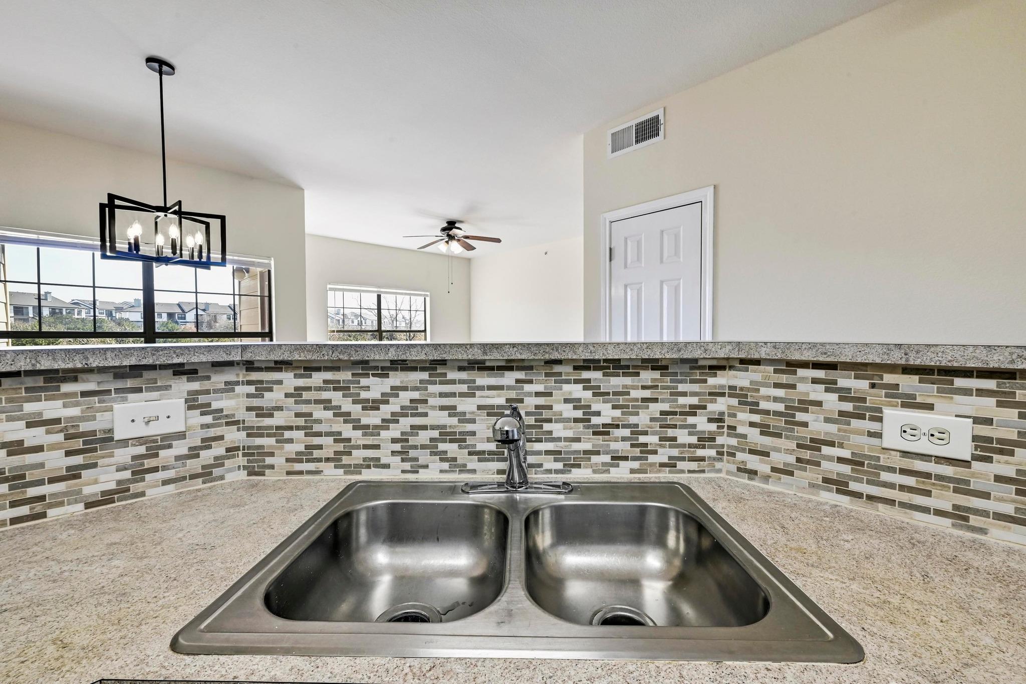 2320 Gracy Farms Ln # 1413, Austin, TX 78758