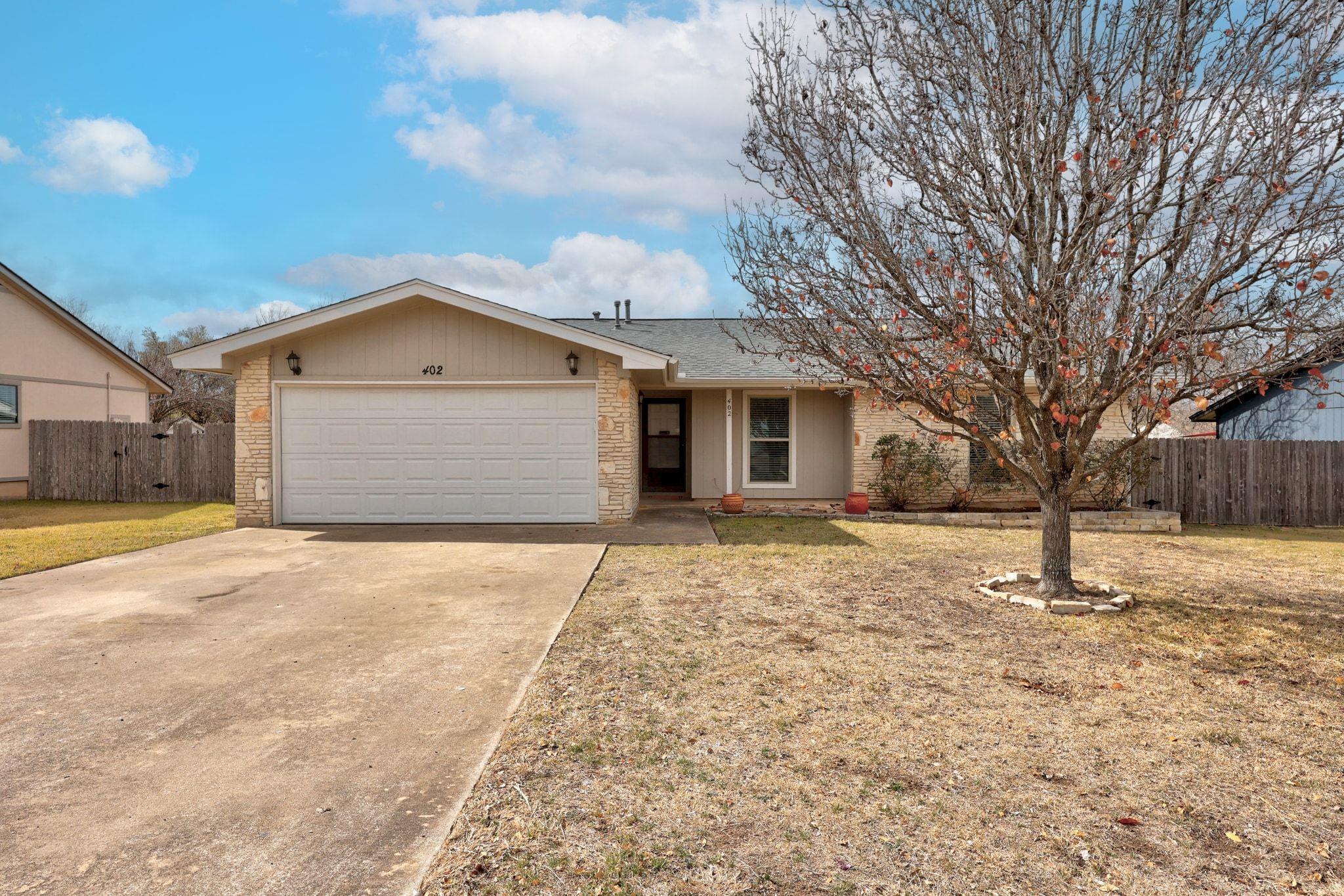 402 Hillside Dr, Round Rock, TX 78681