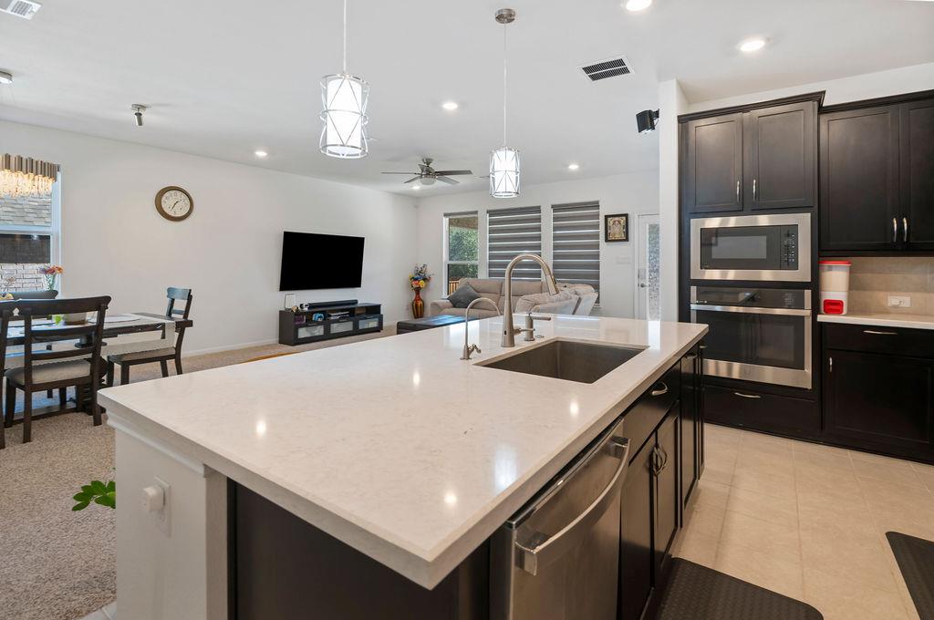 232 Barton Oak Trl, Georgetown, TX 78628