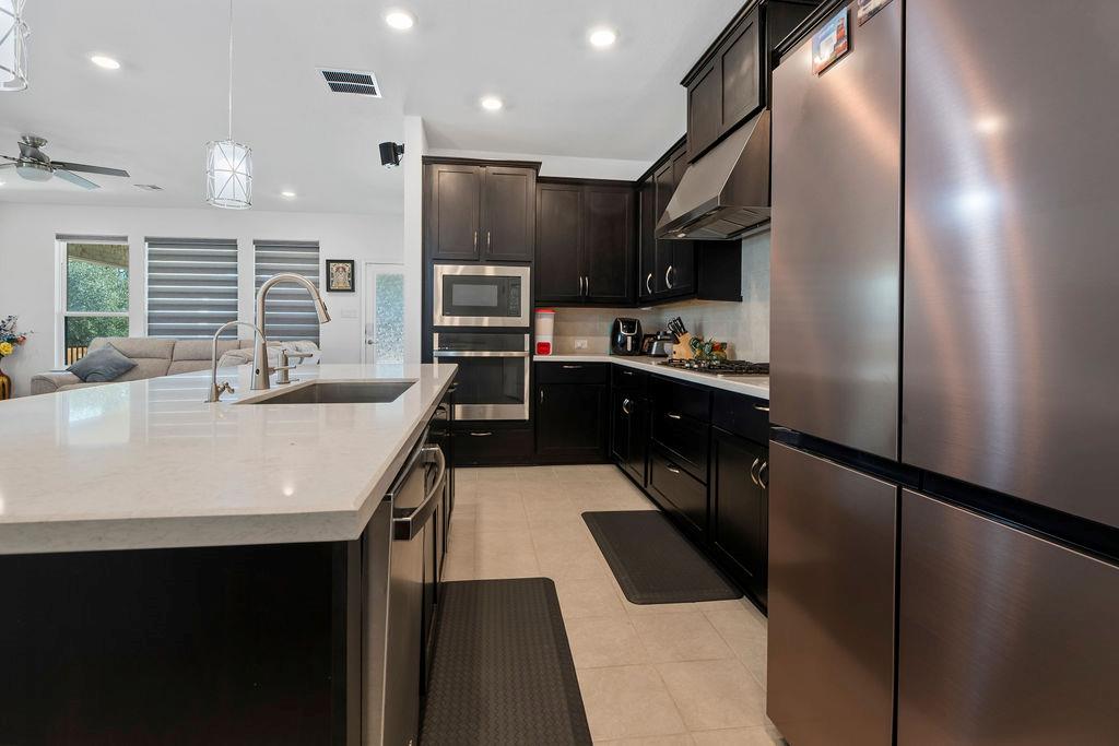 232 Barton Oak Trl, Georgetown, TX 78628