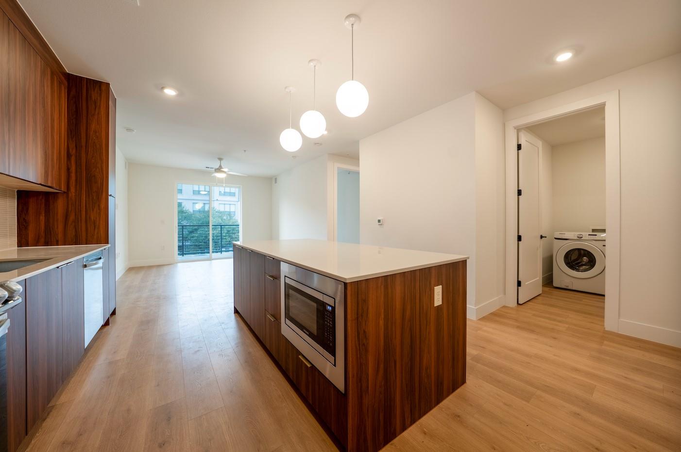 1701 Simond Ave # 212, Austin, TX 78723