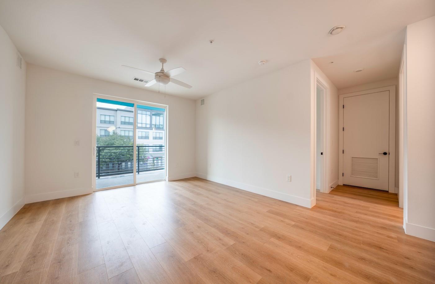 1701 Simond Ave # 212, Austin, TX 78723