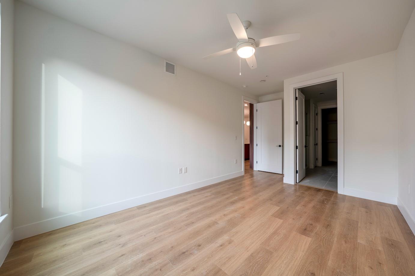 1701 Simond Ave # 212, Austin, TX 78723