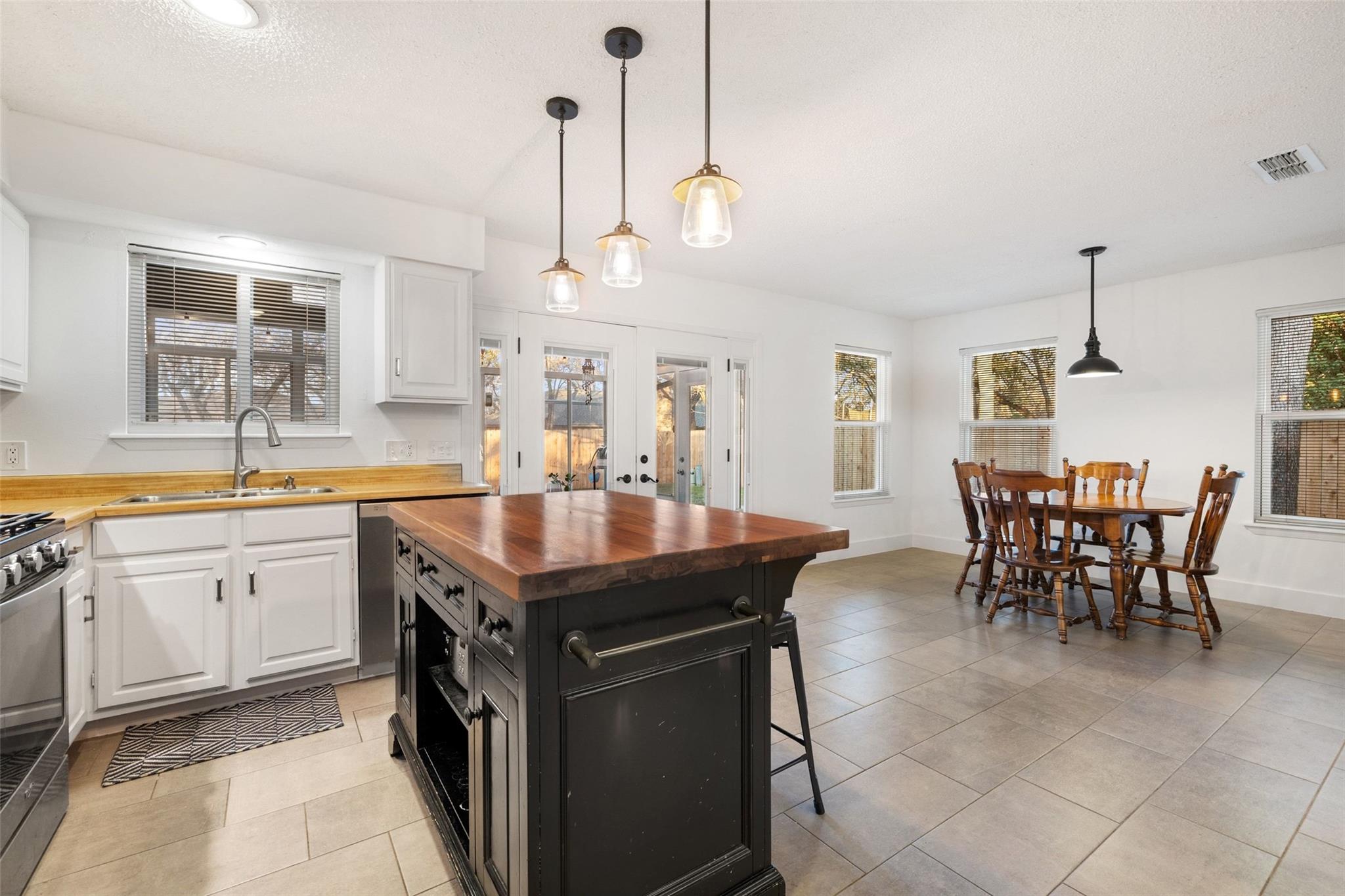 2510 Coatbridge Dr, Austin, TX 78745