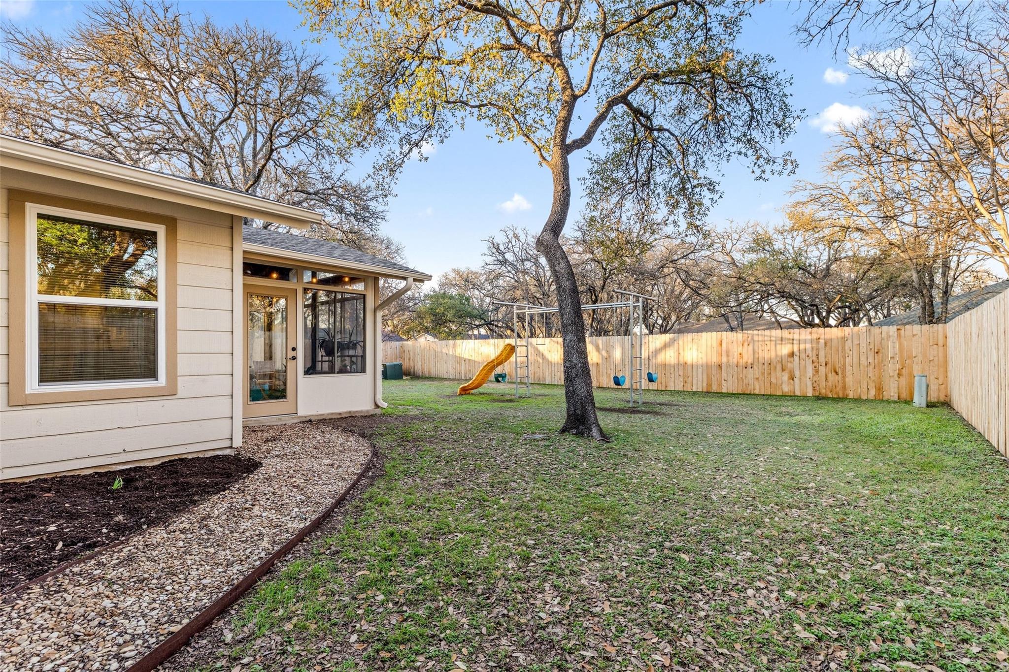 2510 Coatbridge Dr, Austin, TX 78745