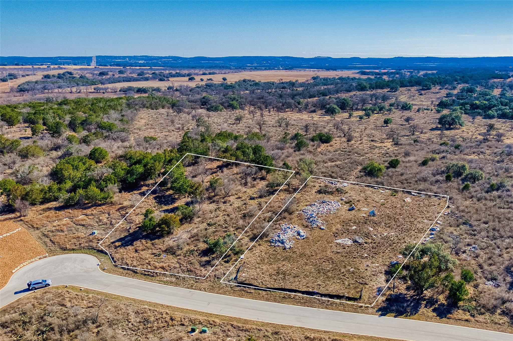 309/313 Eagle Basin Cir, Spicewood, TX 78669