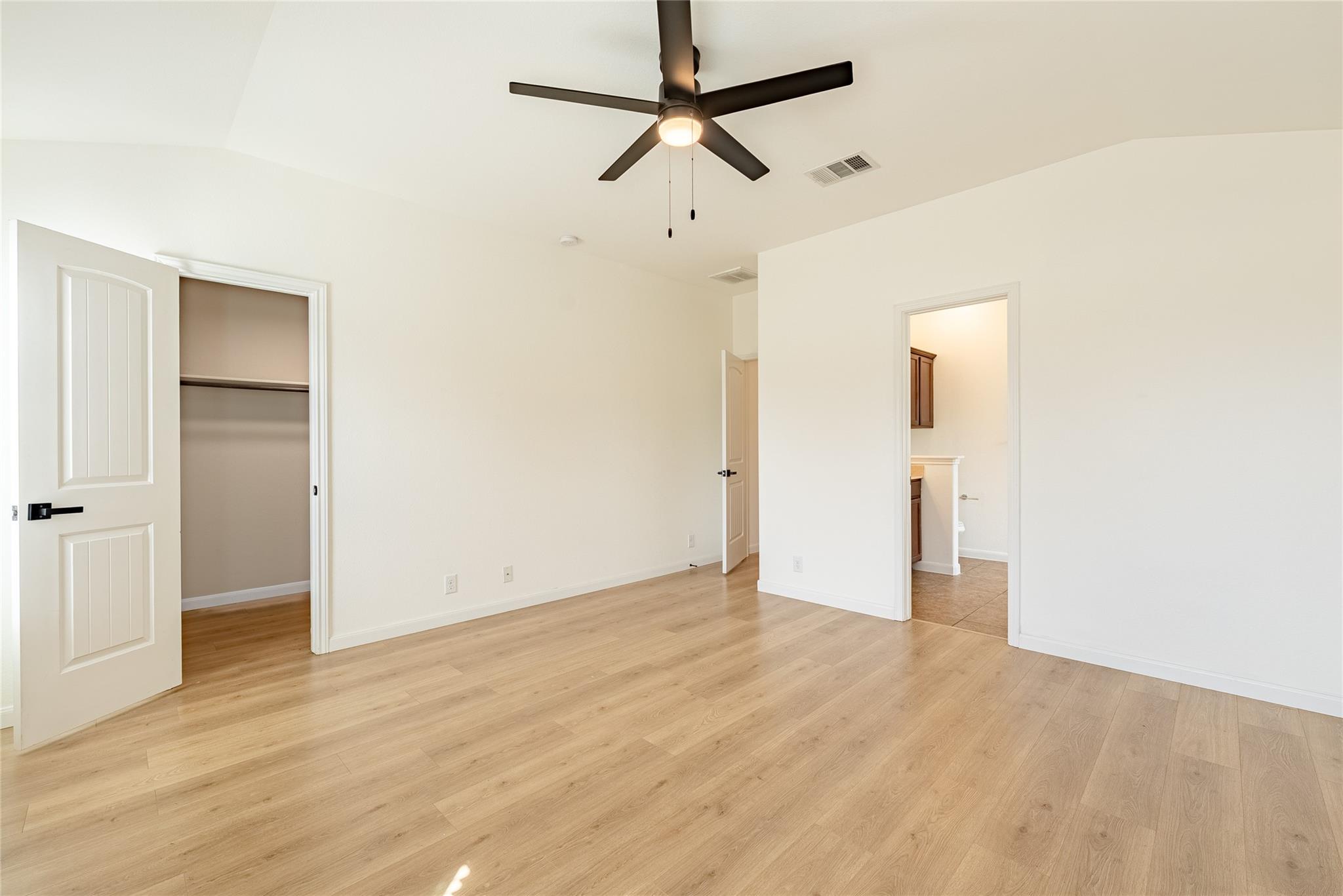 1437 April Meadows Loop, Georgetown, TX 78626